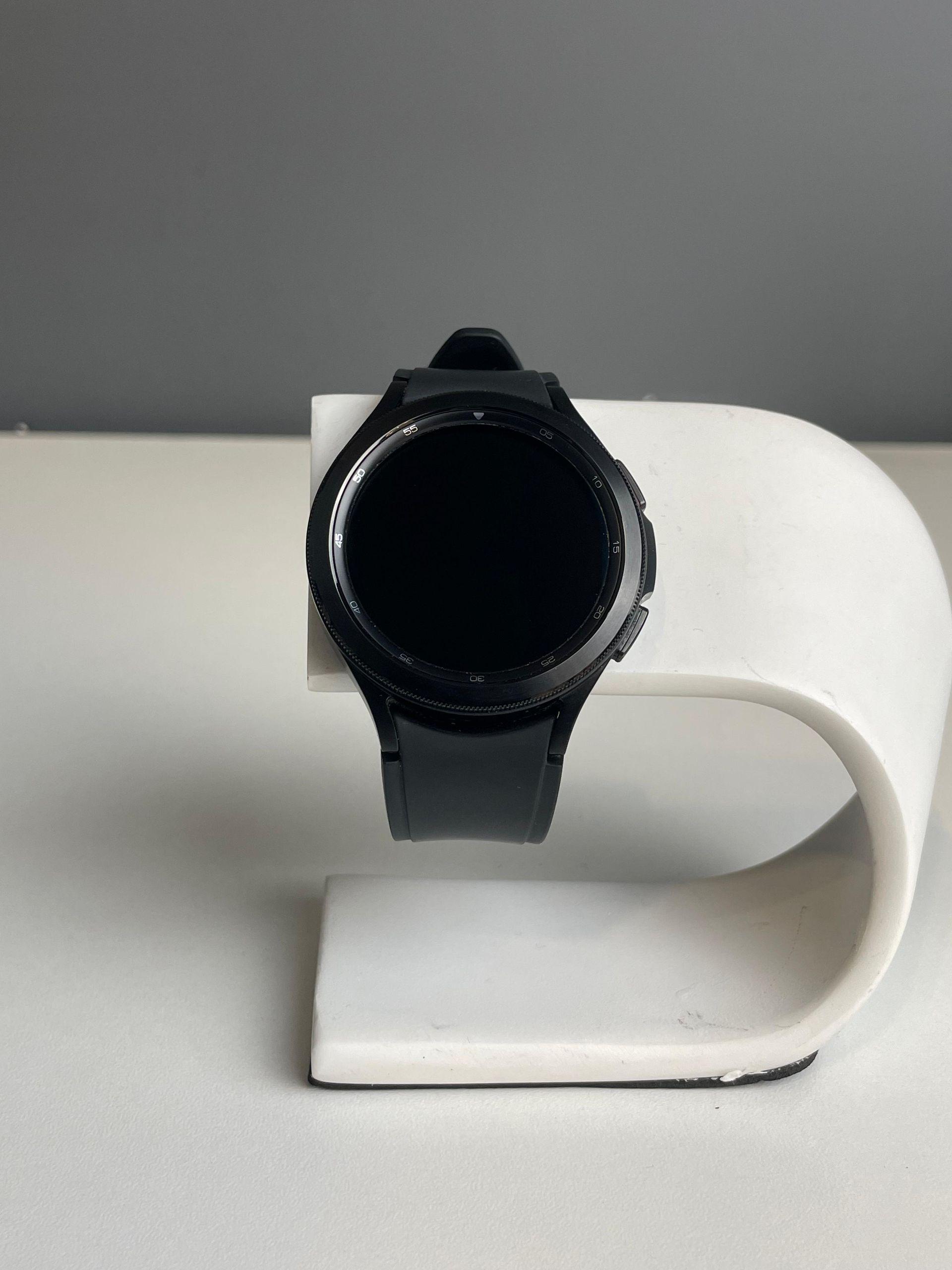 Galaxy Watch 4 Classic SM-R890