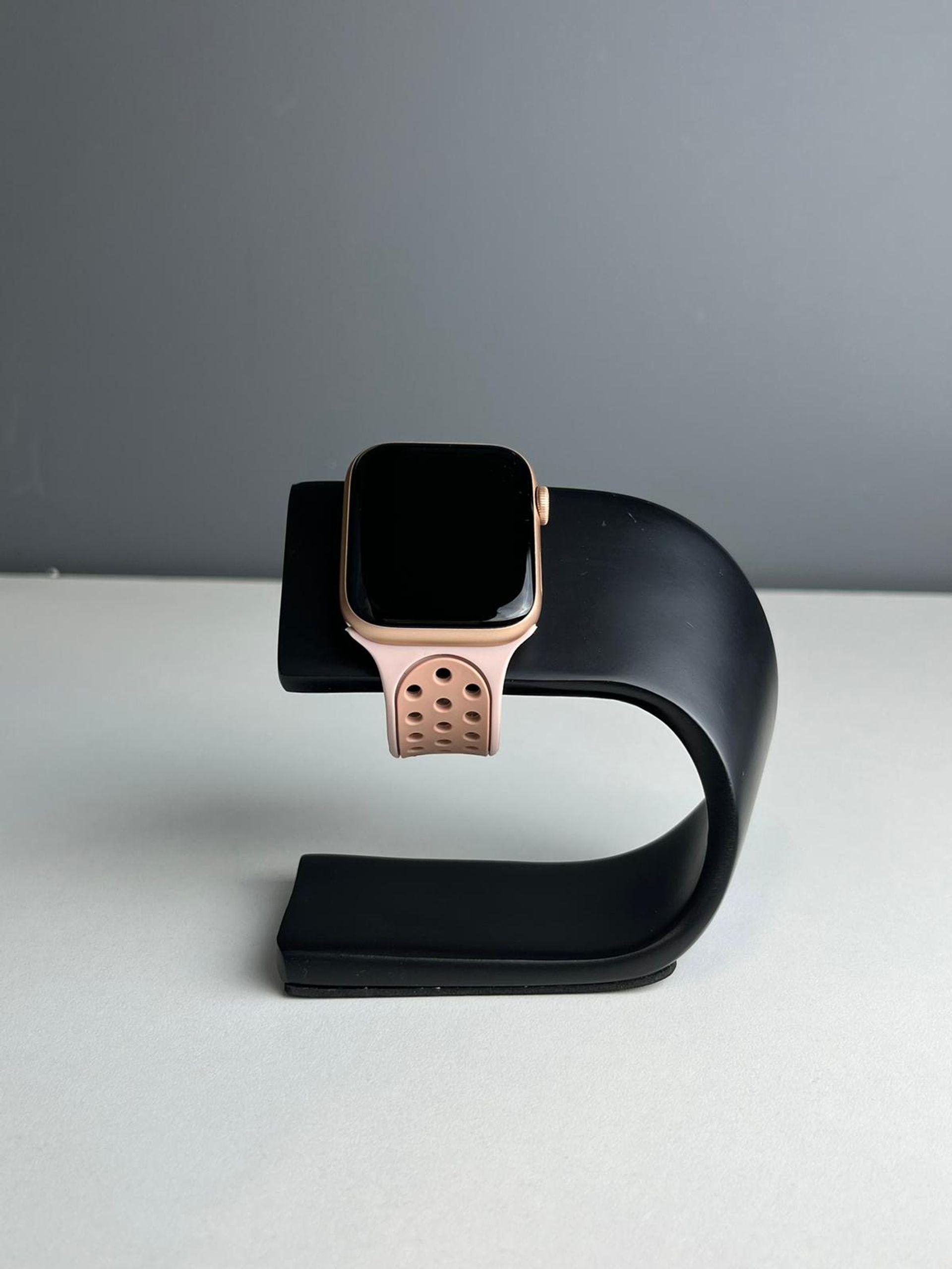 Apple Watch SE 44m