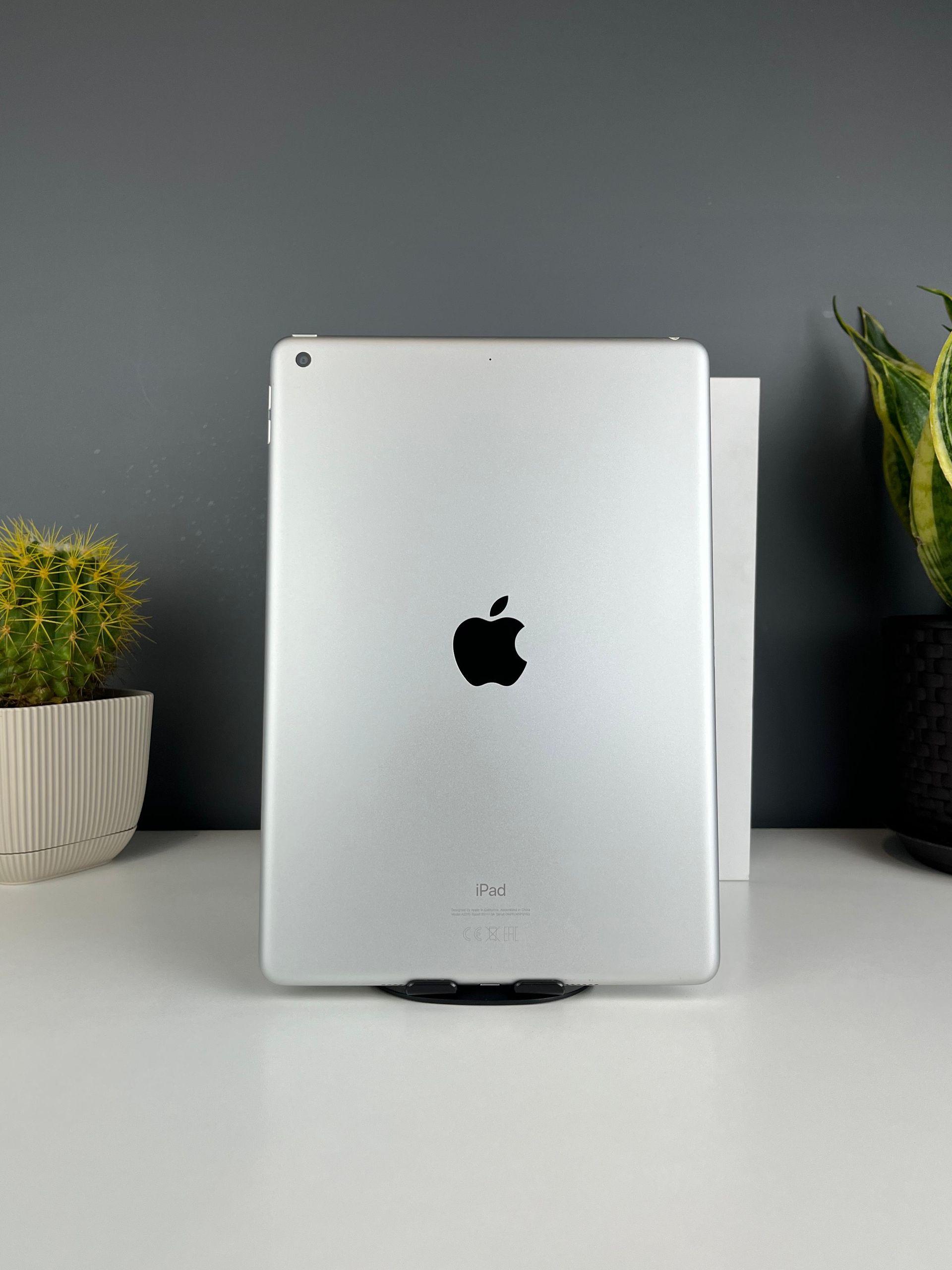 Apple iPad 8