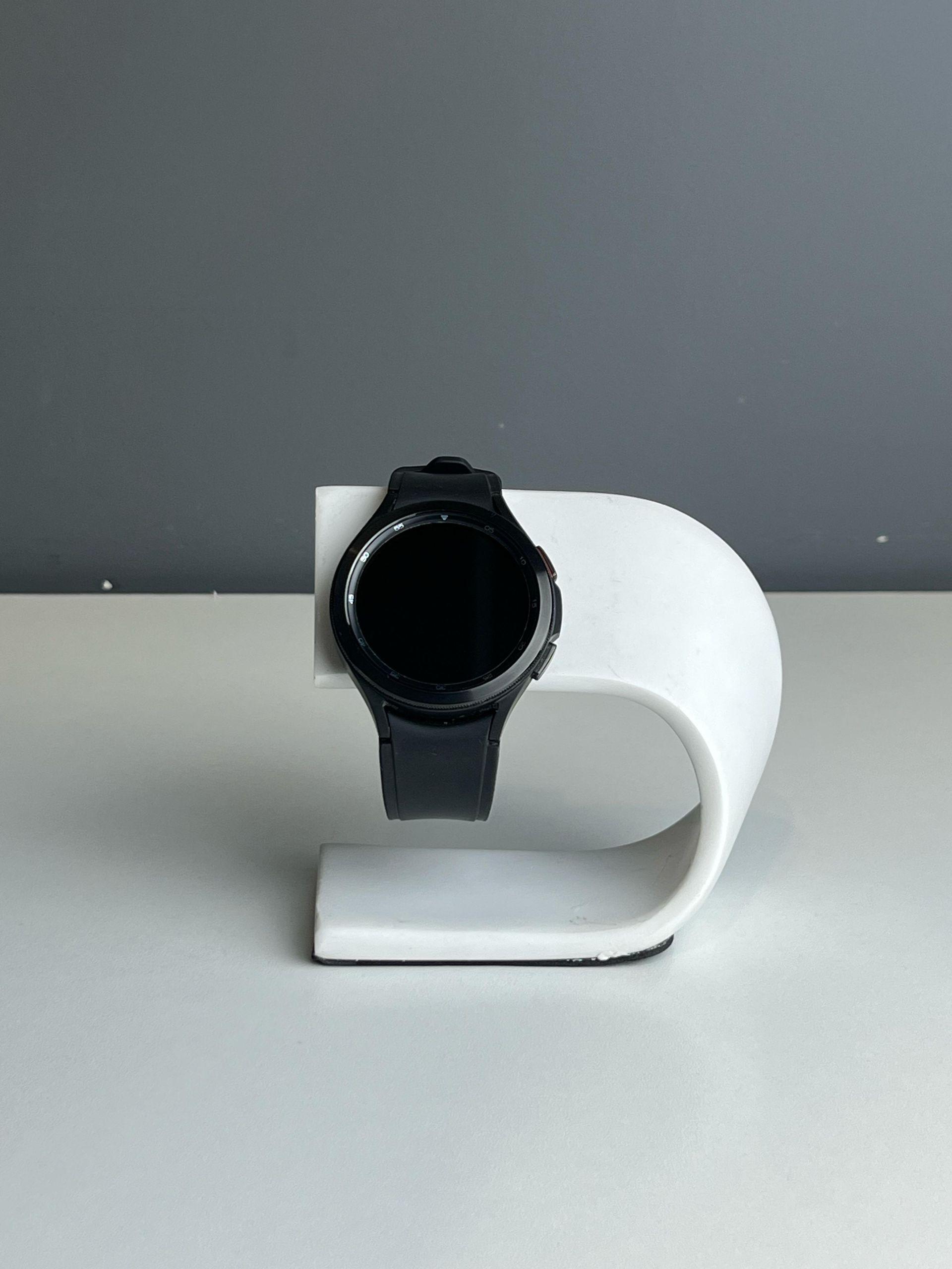 Galaxy Watch 4 Classic SM-R890