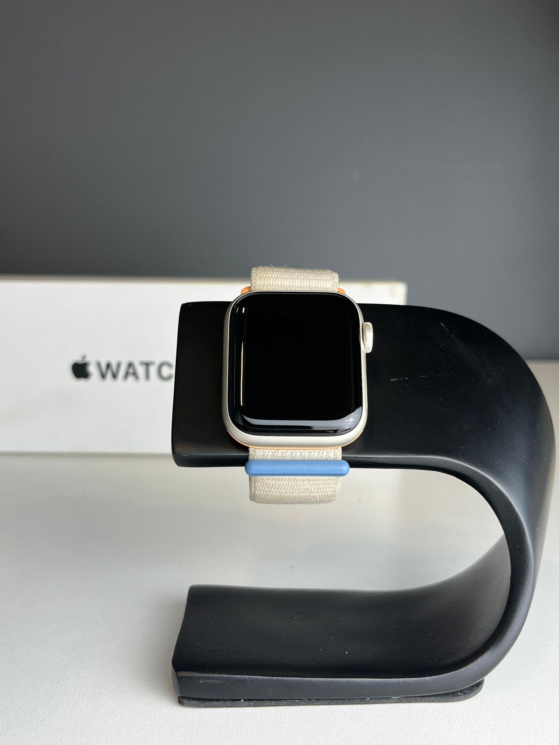 APPLE WATCH SE 40(2е поколение)