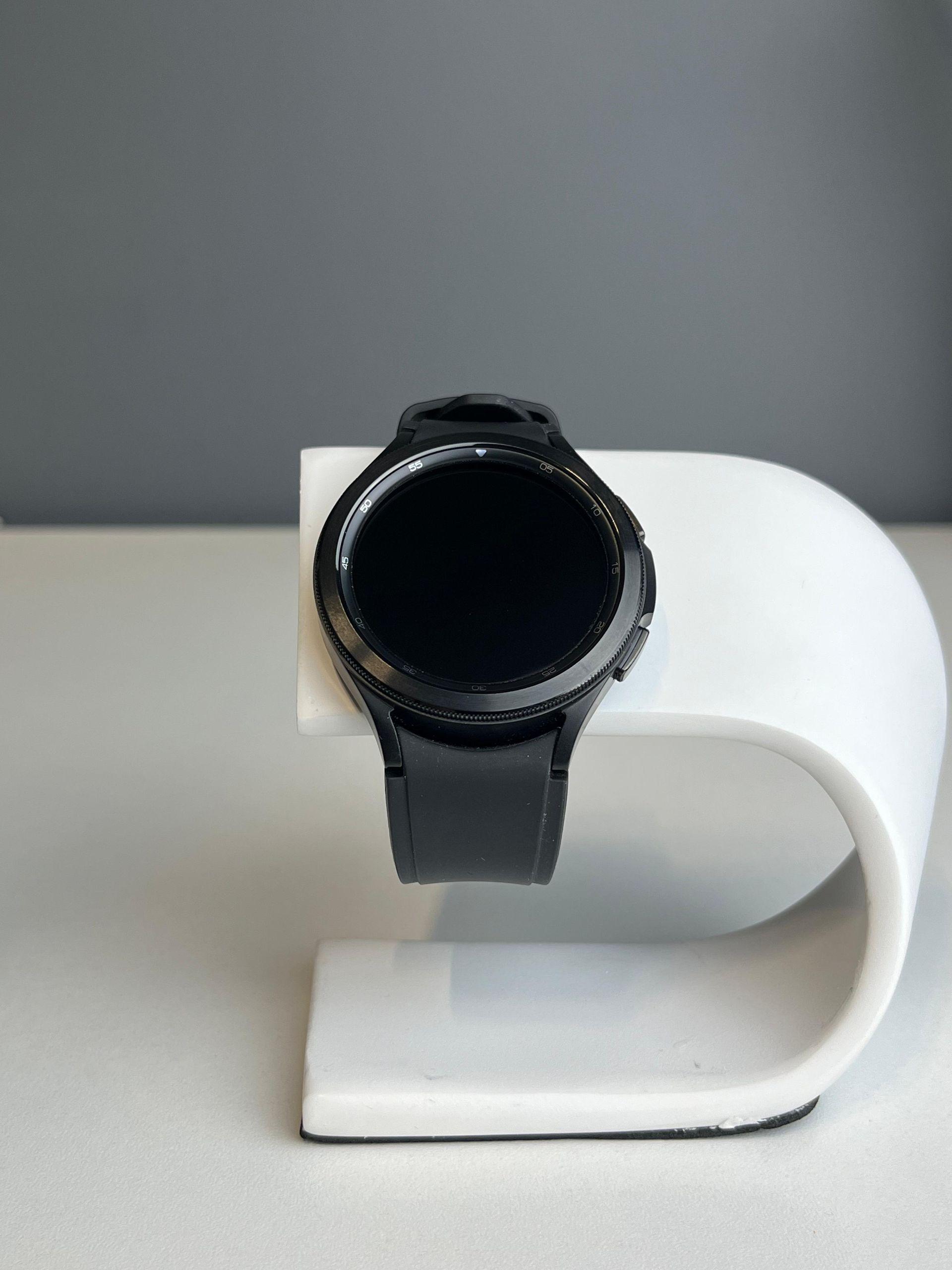 Samsung  Galaxy Watch 4 Classic SM-R890