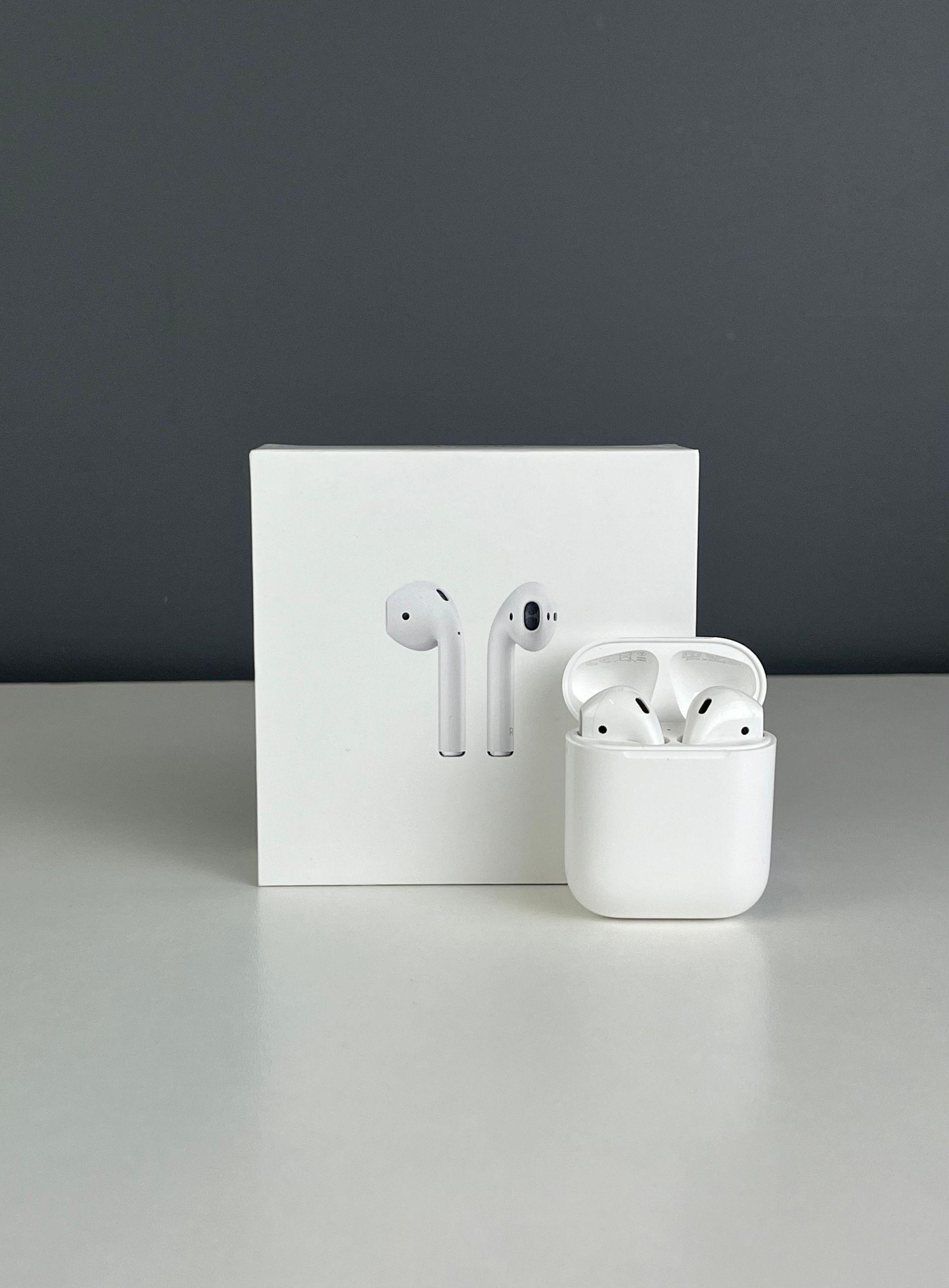 AirPods 2 series