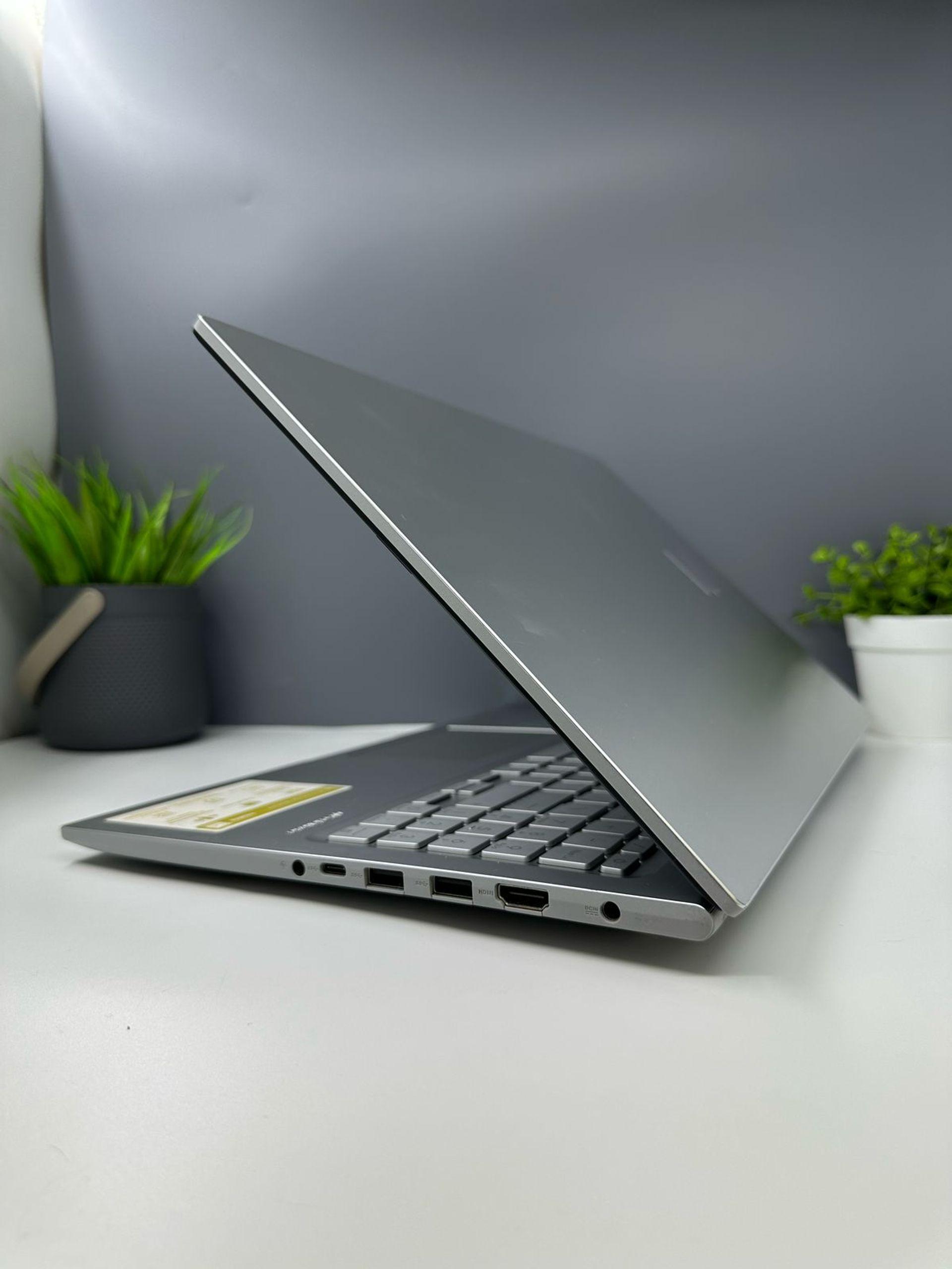 Ноутбук asus / Core i5/12 пок / 8 гб / 512 гб / 16