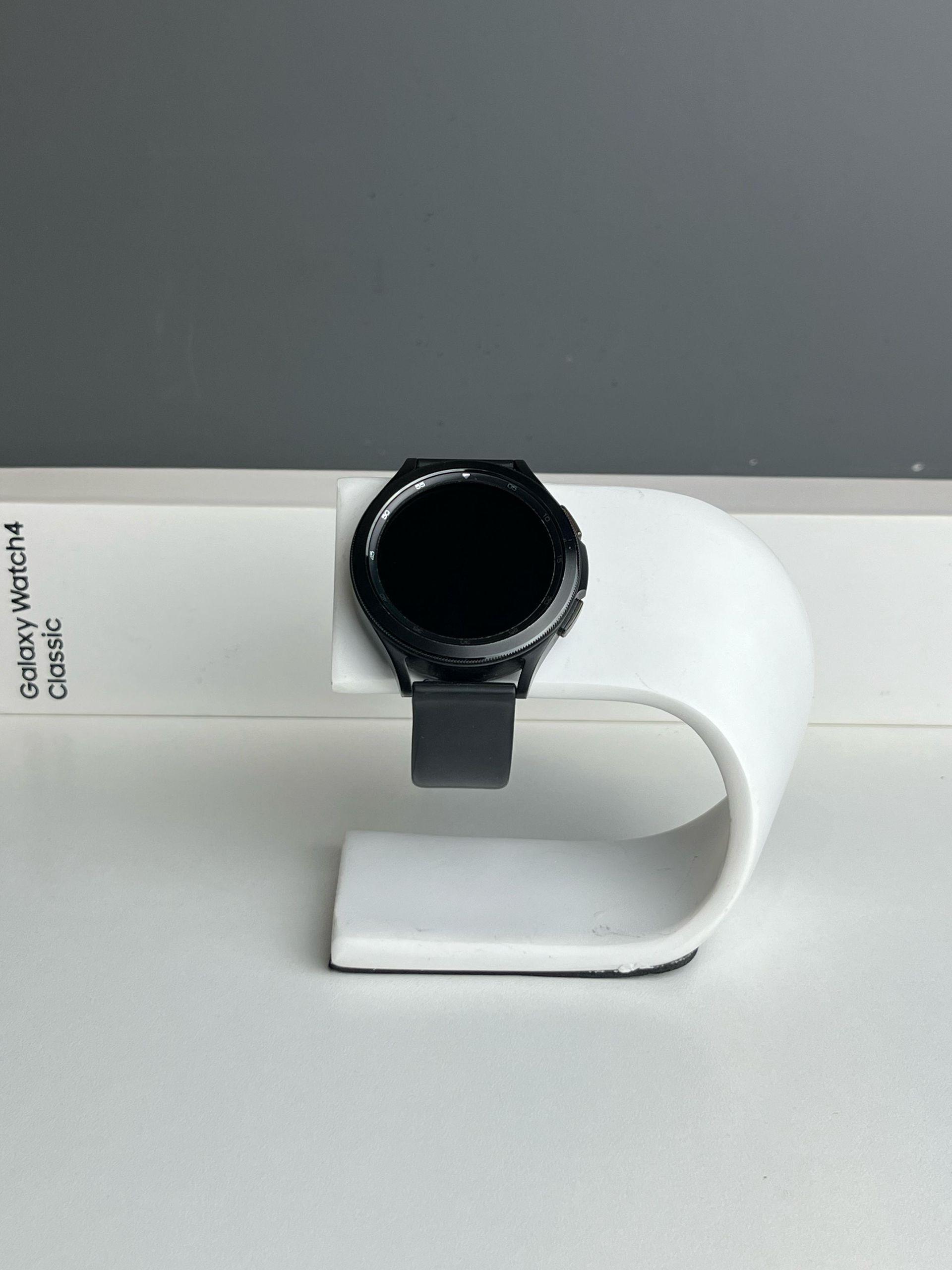 Galaxy Watch 4 Classic SM-R890