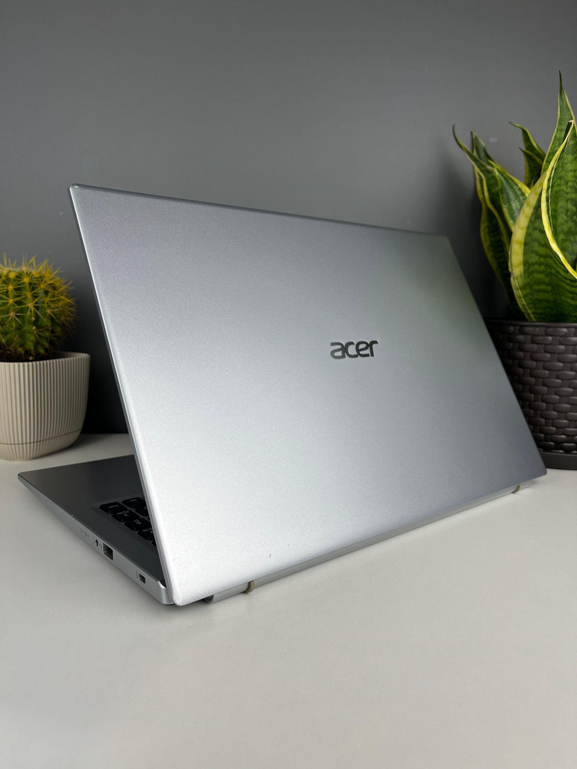 Ноутбук acer / 11th Gen Intel(R) Core(TM) 15-1135G7 @ 2.40GHz 2.42 GHz
память / 8 гб / 1024 гб / 15