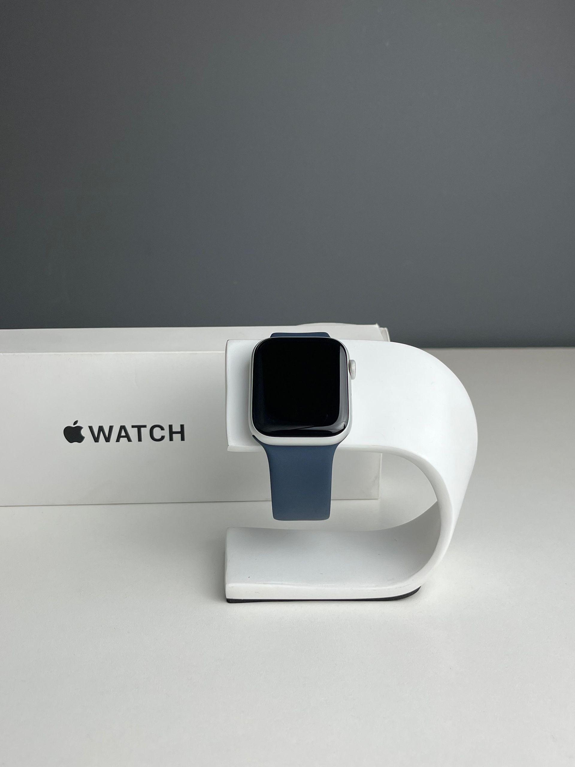 Apple Watch SE  2 44mm