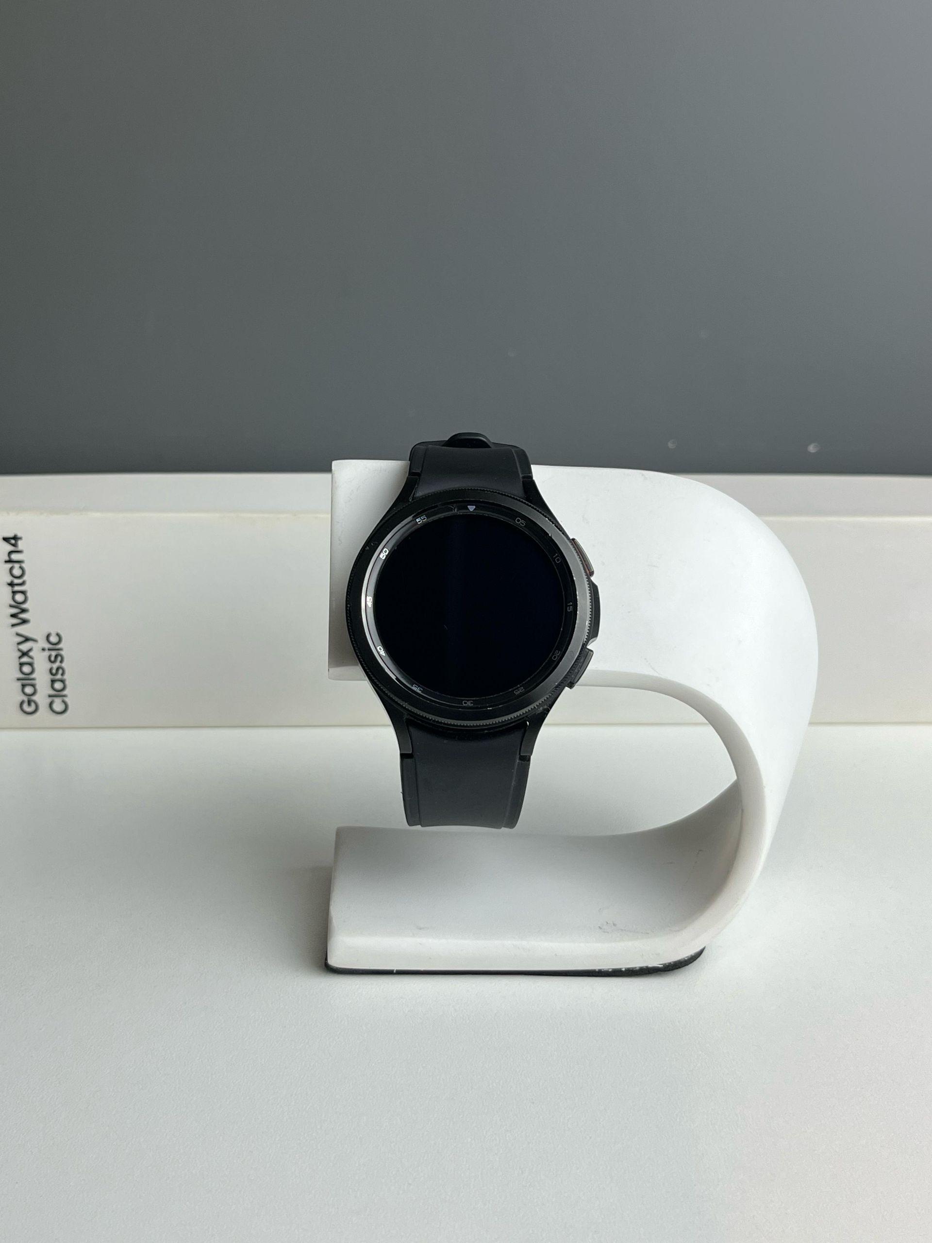 Galaxy Watch 4 Classic SM-R890