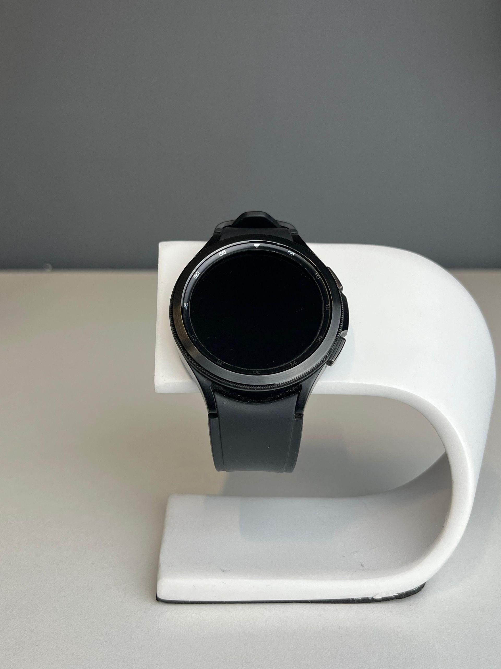 Samsung Galaxy Watch 4 Classic SM-R890