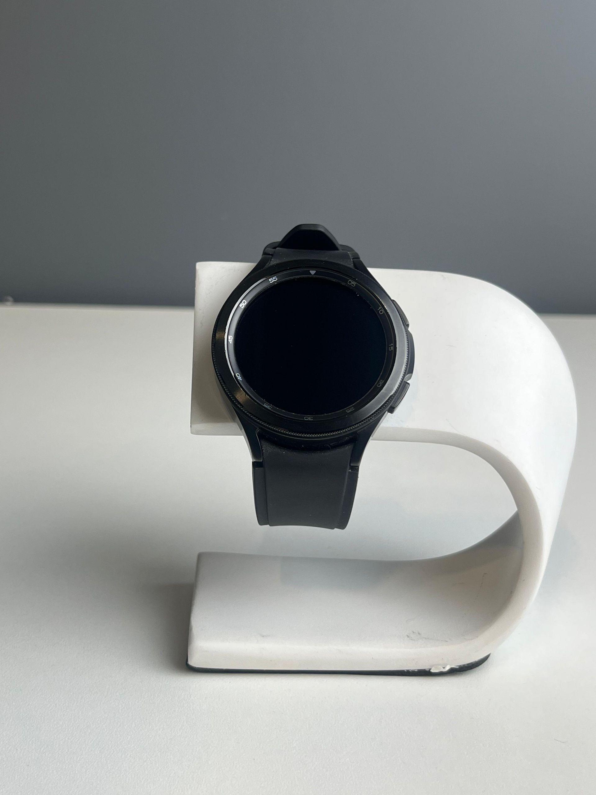 Samsung Galaxy Watch 4 Classic SM-R890