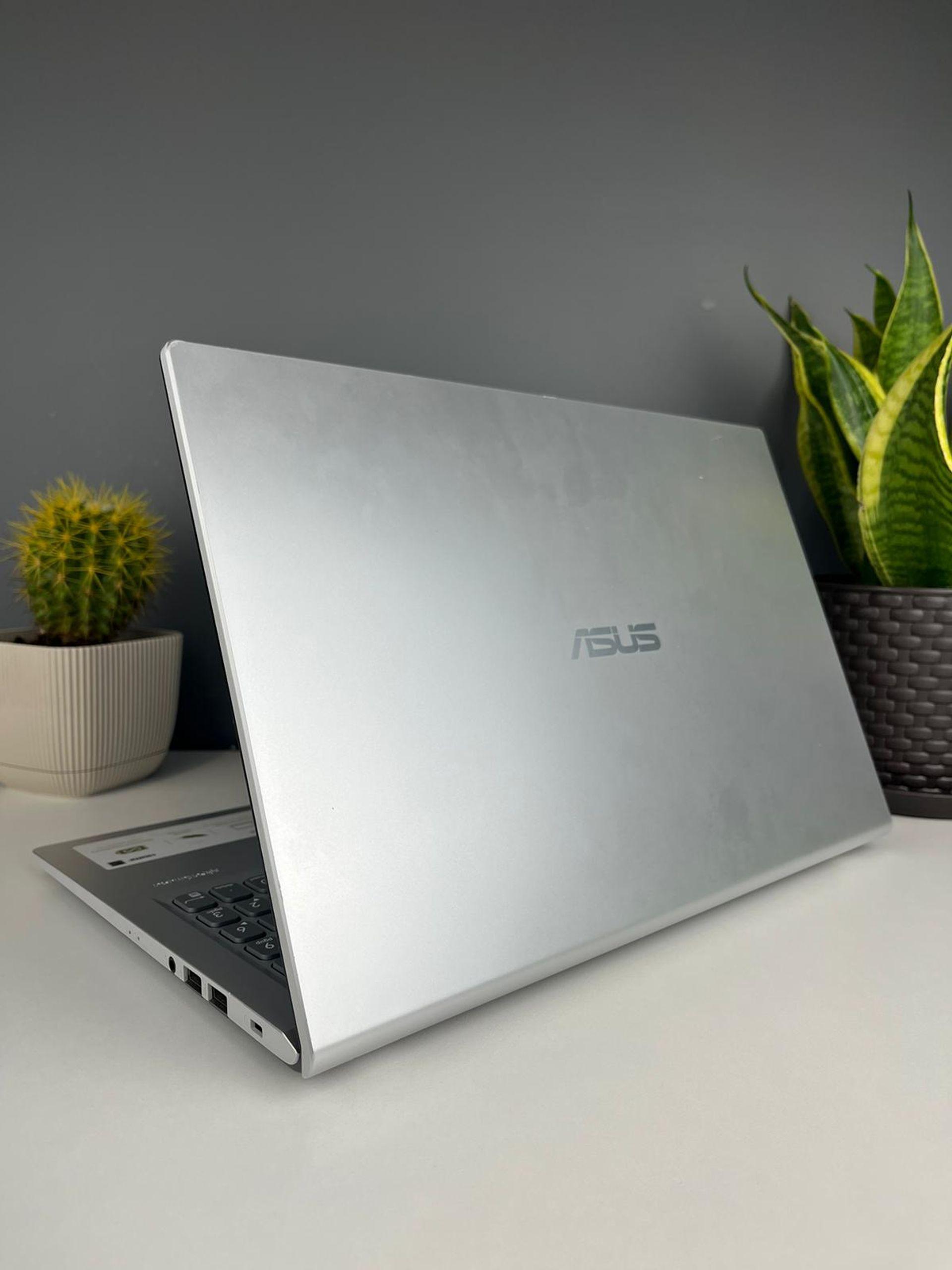 Ноутбук asus / Intel(R) Core(TM) i3-1005G1 CPU@  1.20GHz / 8 гб / 256 гб / 