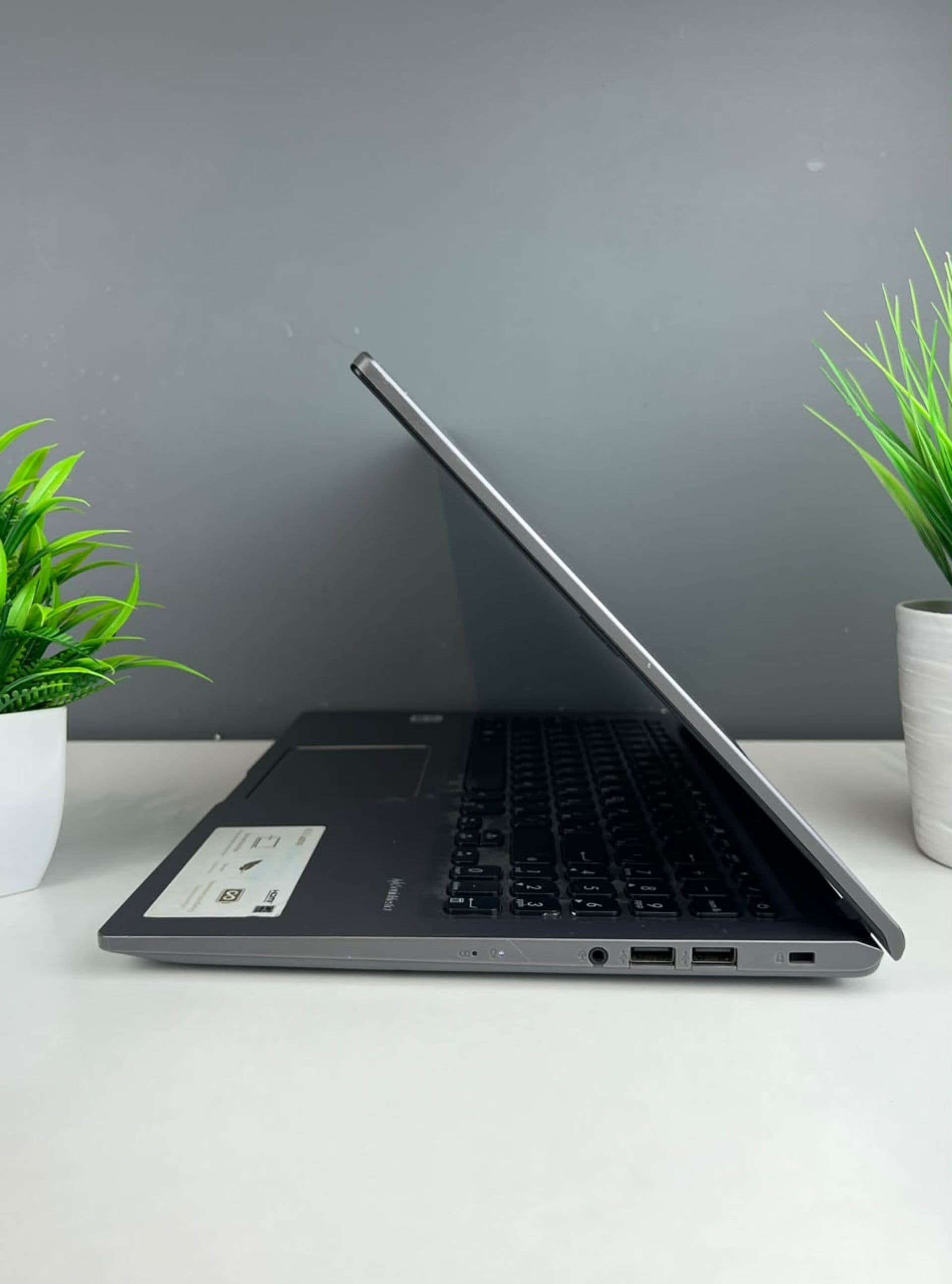 ASUS Core i3, 8 ГБ / 256 ГБ, 15.4″, Ақ — фото 5