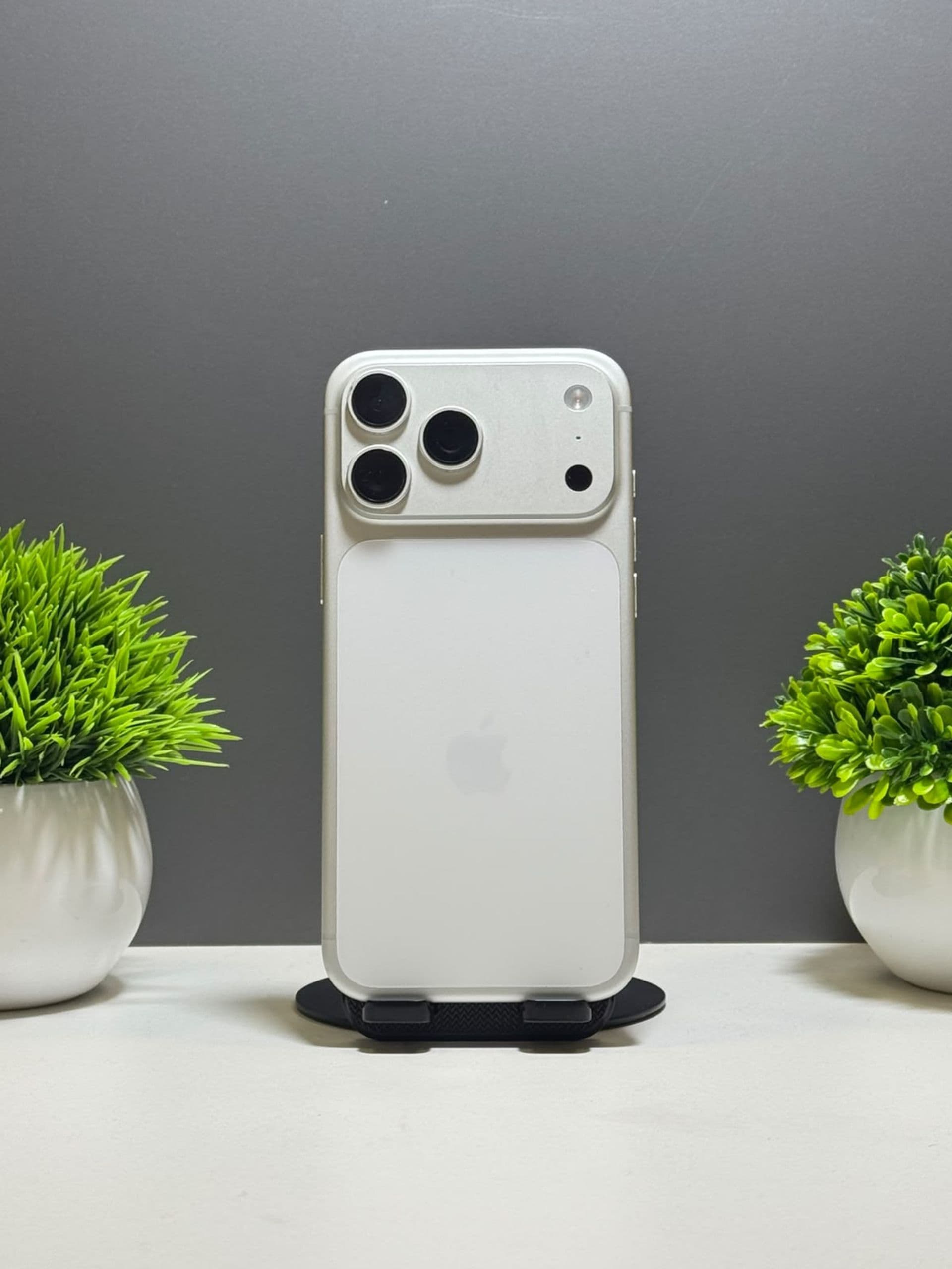 iPhone 17 Pro Max, 256 ГБ, Ақ