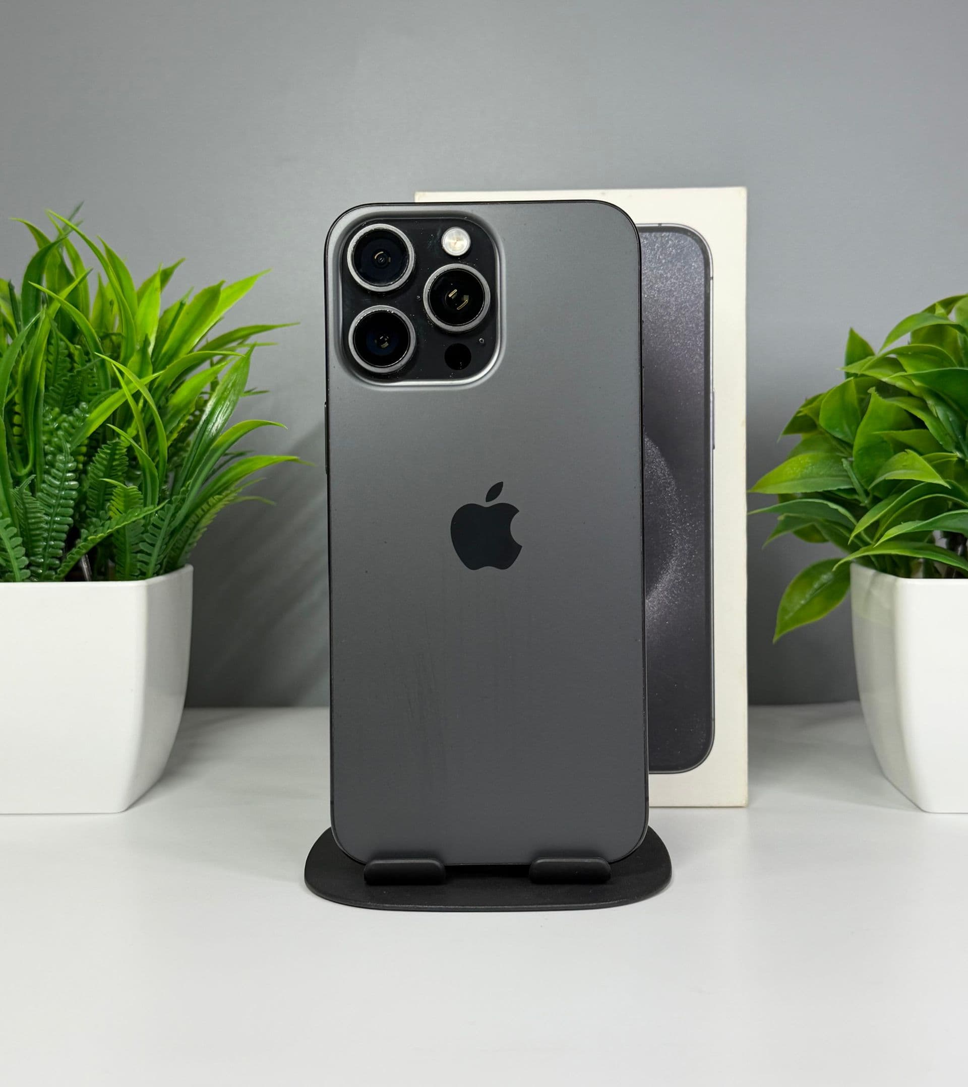 iPhone 15 Pro Max, 256 ГБ, Серебристый
