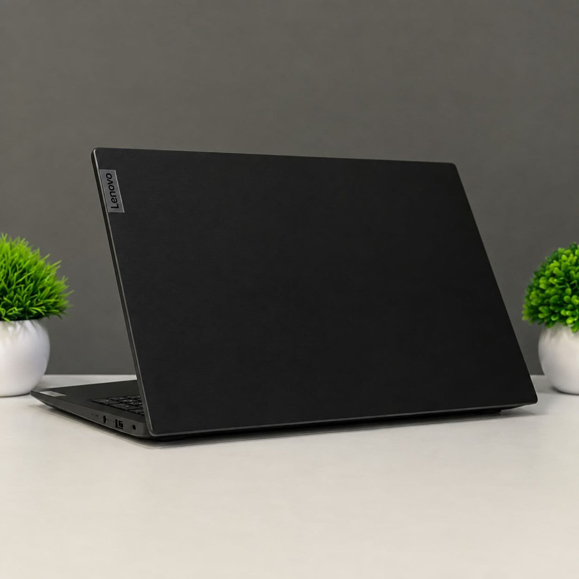 Lenovo Ryzen 5, 8 ГБ / 500 ГБ, 18″, Қара