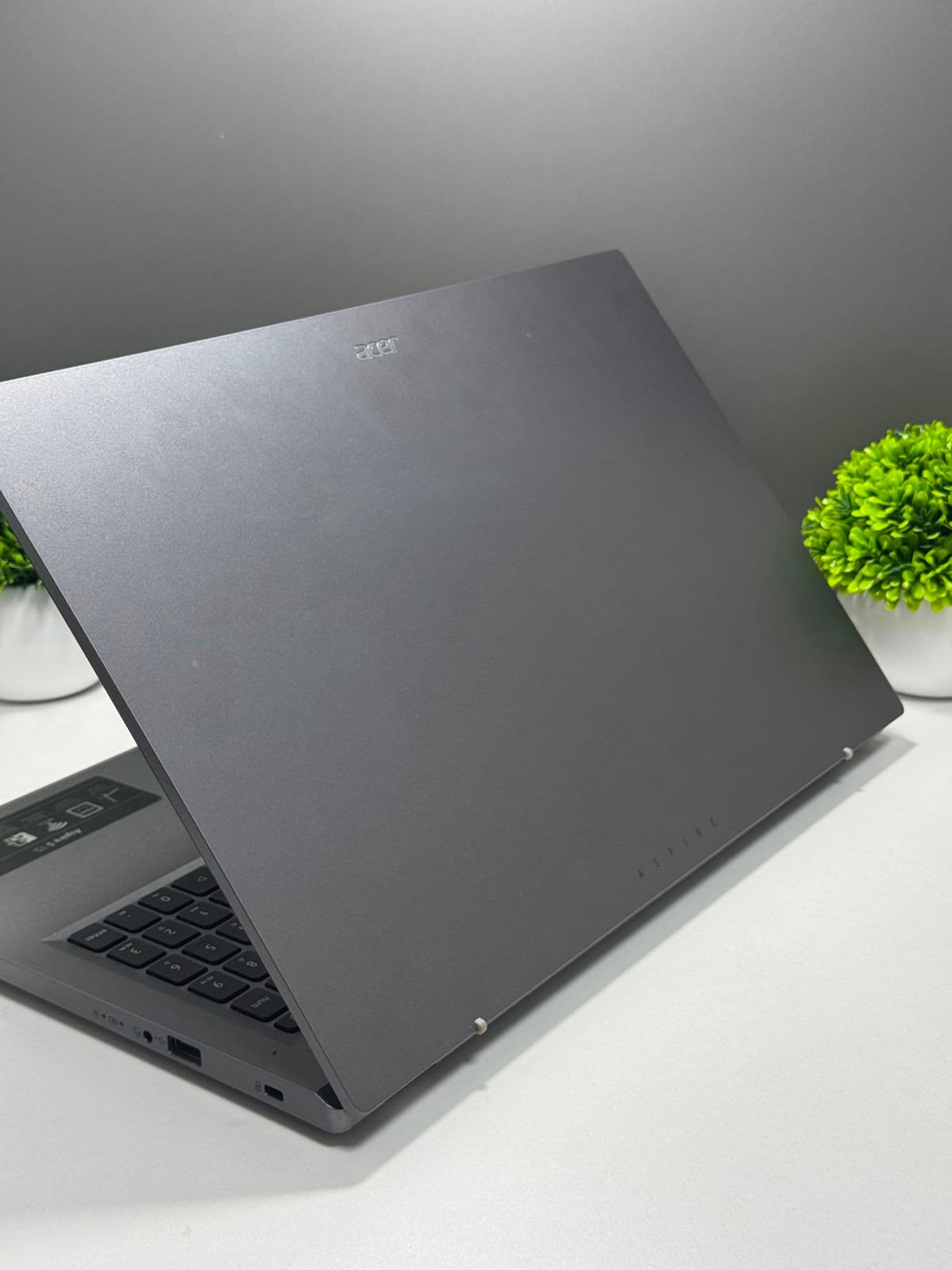 Acer Core i7, 16 ГБ, 15″, Серый