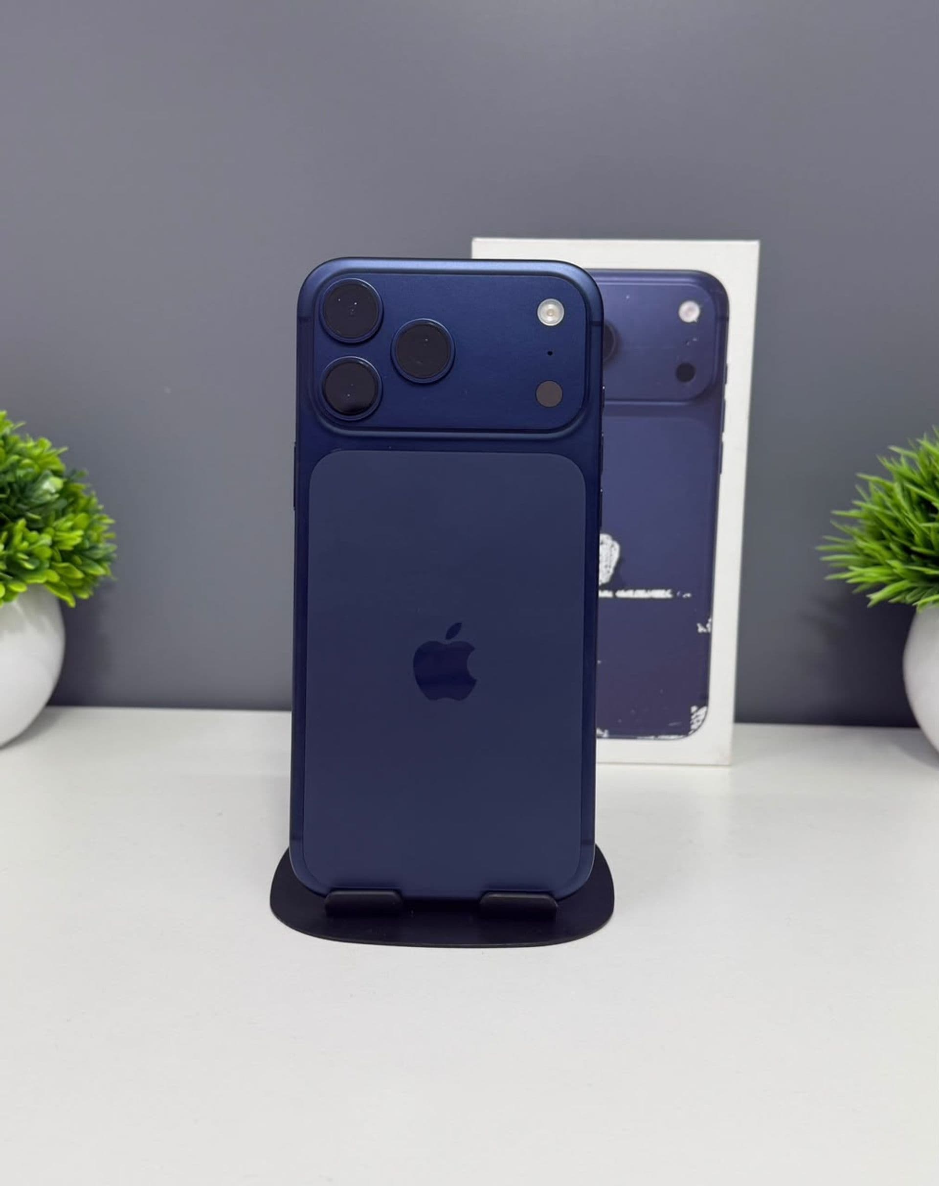 iPhone 17 Pro Max, 256 ГБ, Синий