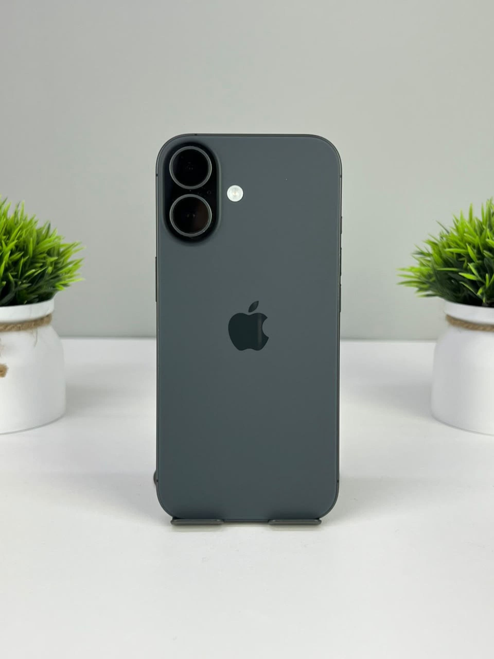 iPhone 17, 256 ГБ, Черный