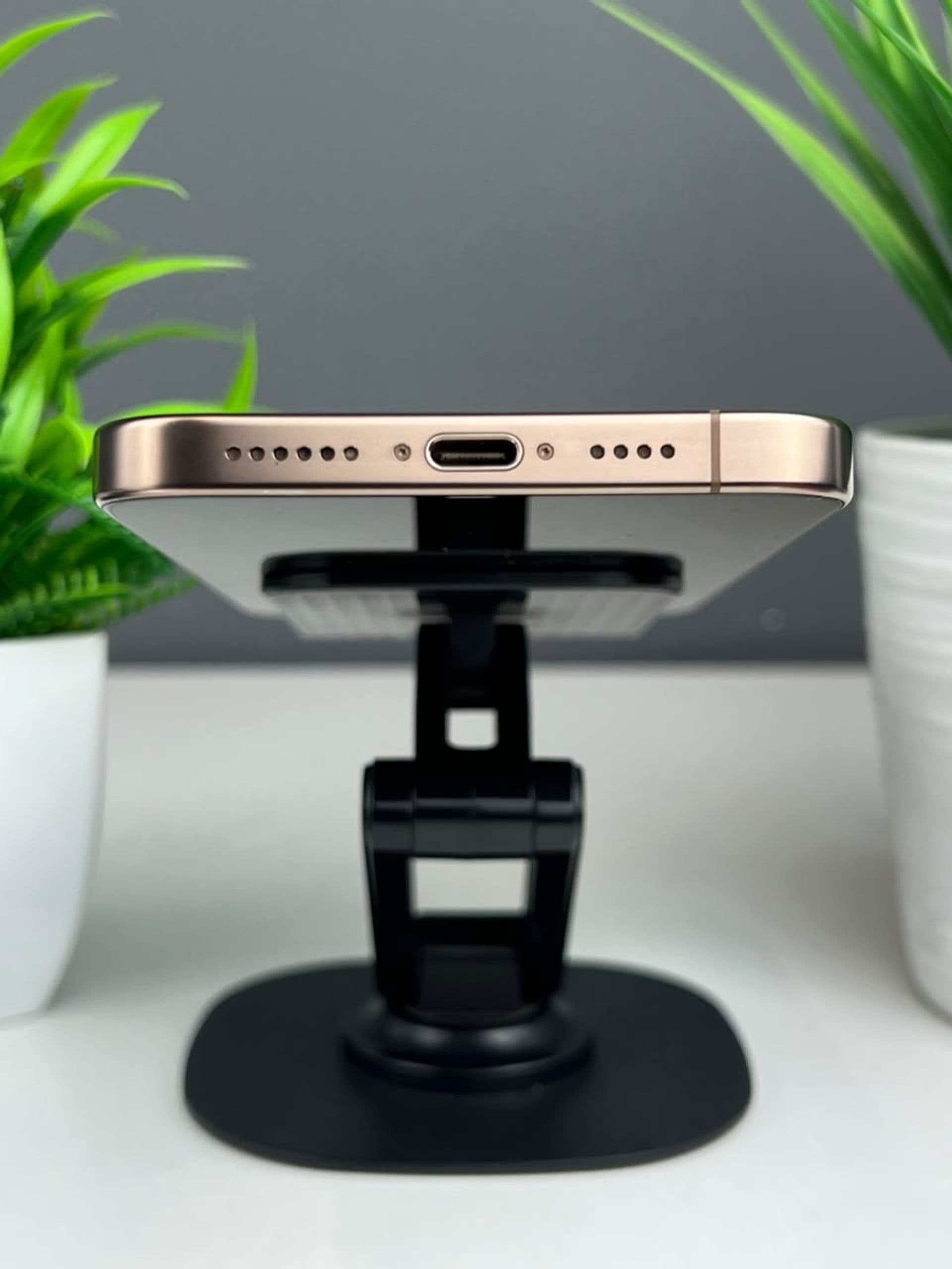 iPhone 16 Pro Max, 256 ГБ, Серый — фото 5