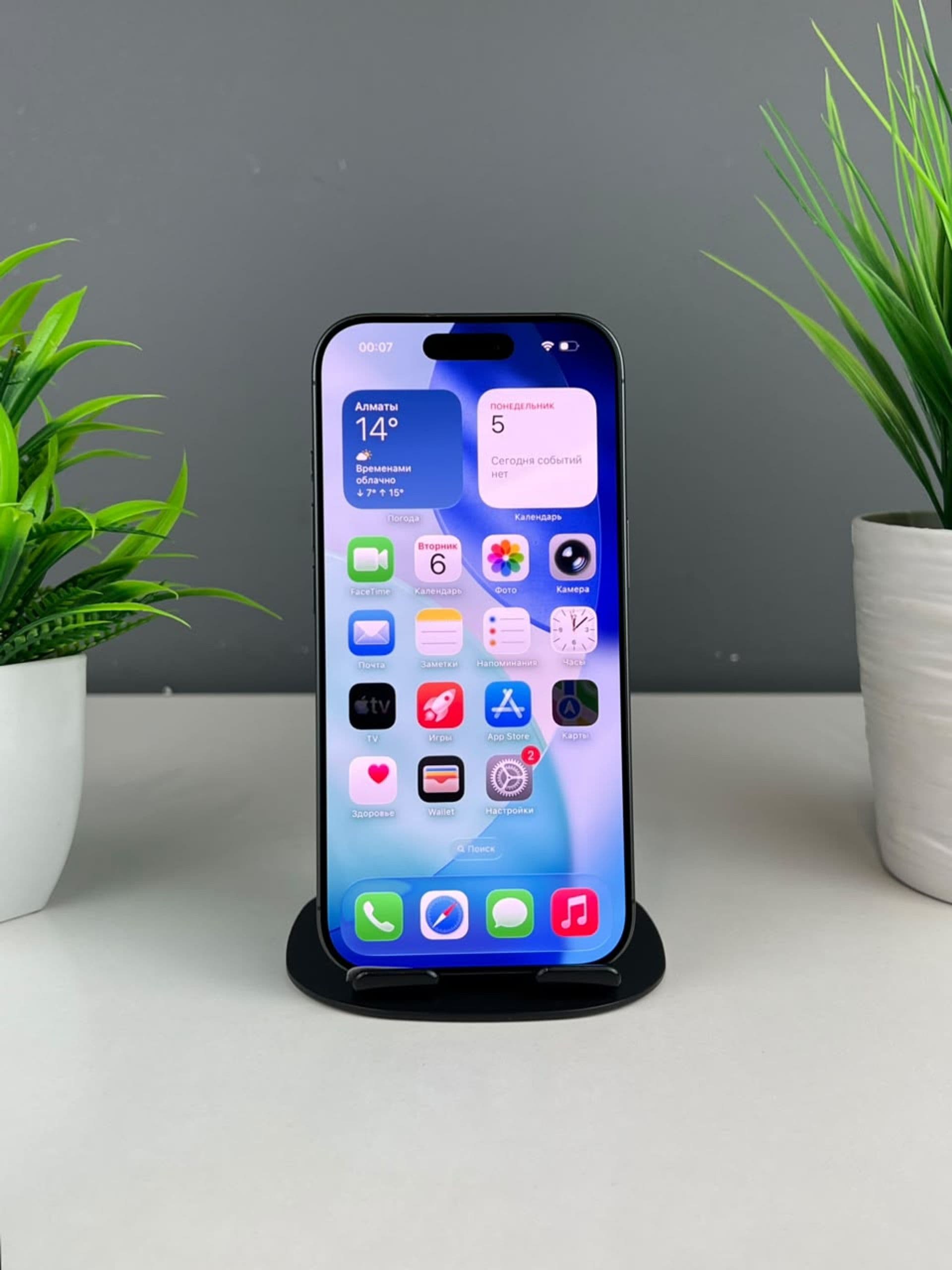 iPhone 17, 256 ГБ, Черный — фото 3