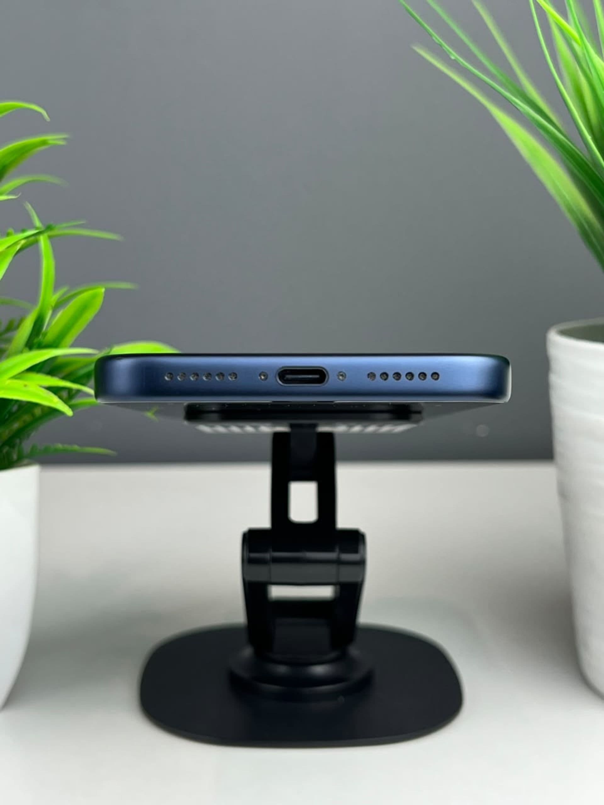 iPhone 17 Pro Max, 256 ГБ, Синий — фото 6