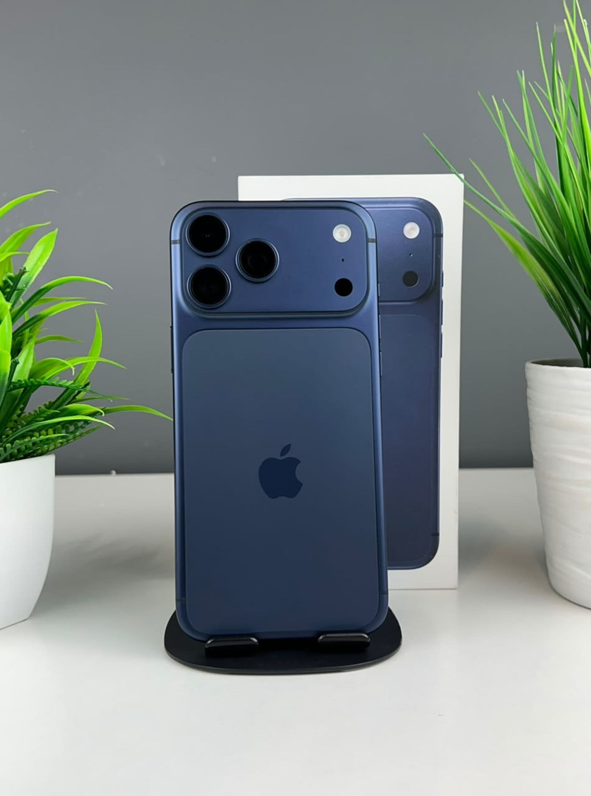 iPhone 17 Pro Max, 256 ГБ, Другое