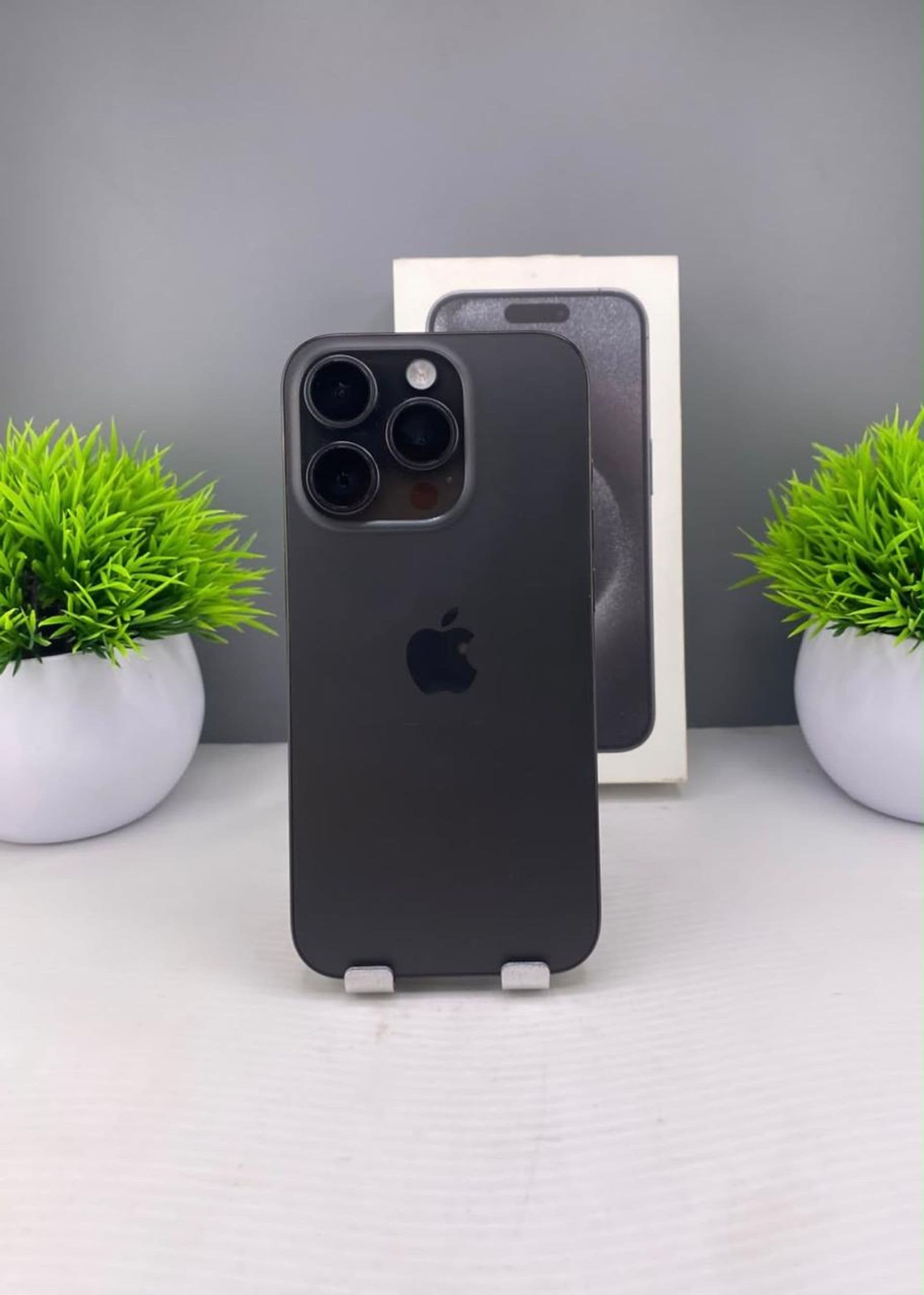 iPhone 15 Pro, 128 ГБ, Черный