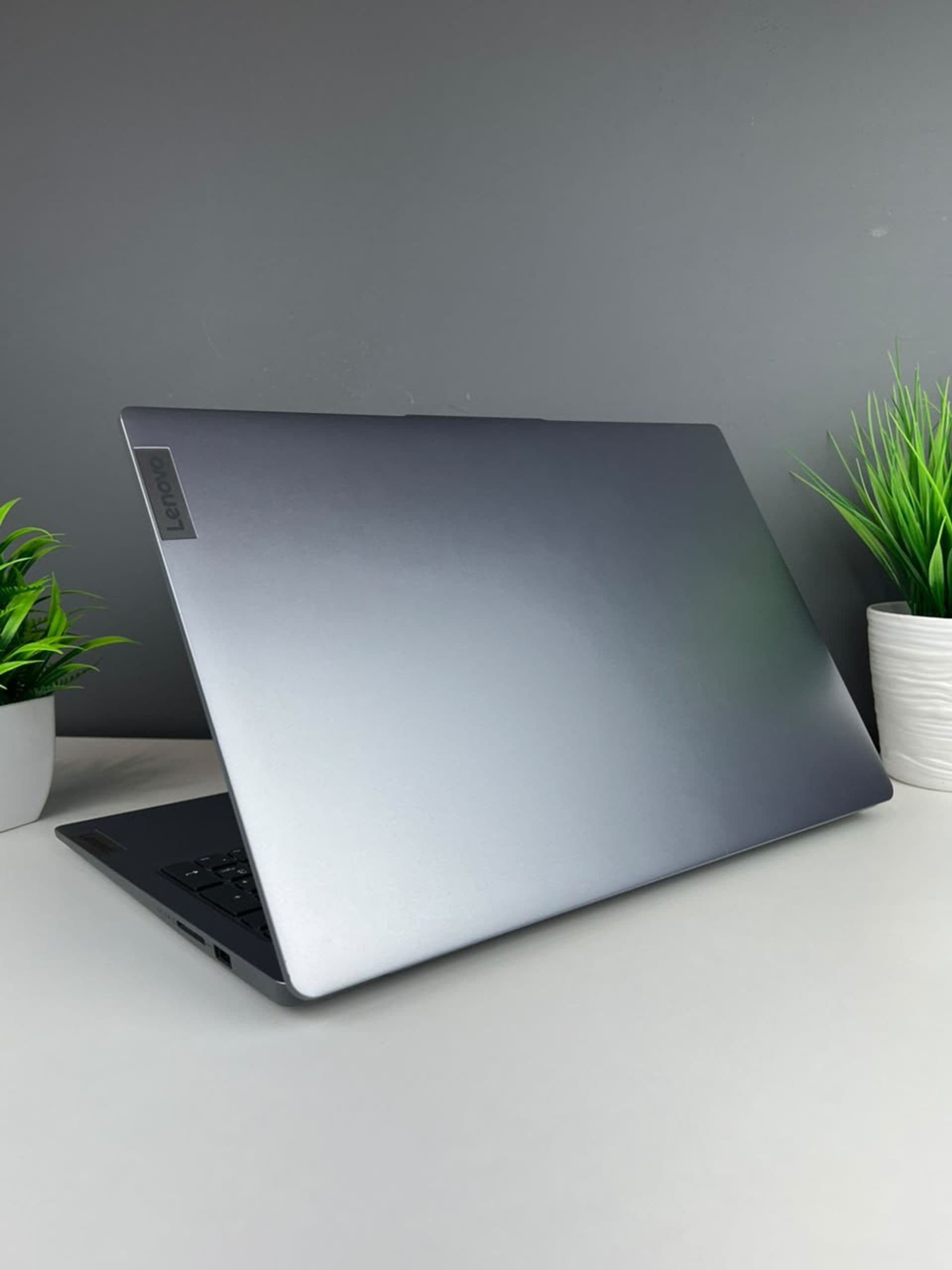 Lenovo Core i3, 8 ГБ / 500 ГБ, 15.4″, Чёрный