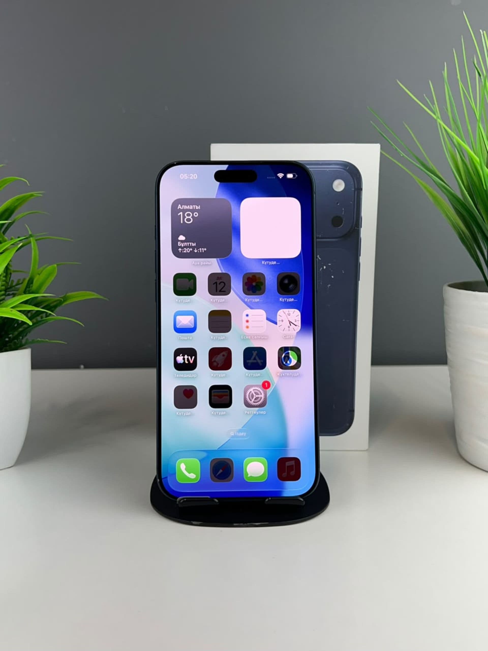 iPhone 17 Pro Max, 256 ГБ, Синий — фото 3