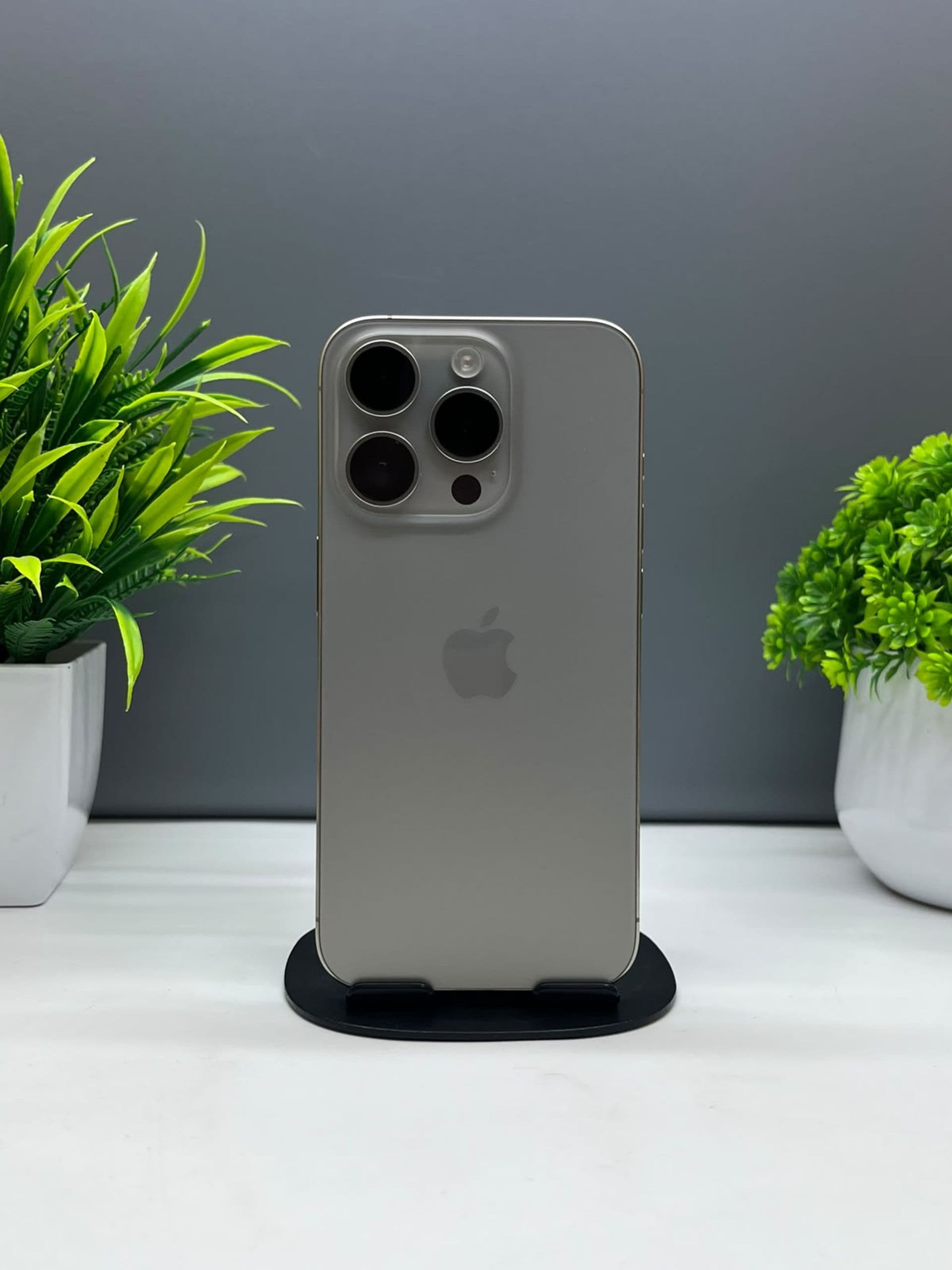 iPhone 15 Pro, 128 ГБ, Күміс түсті
