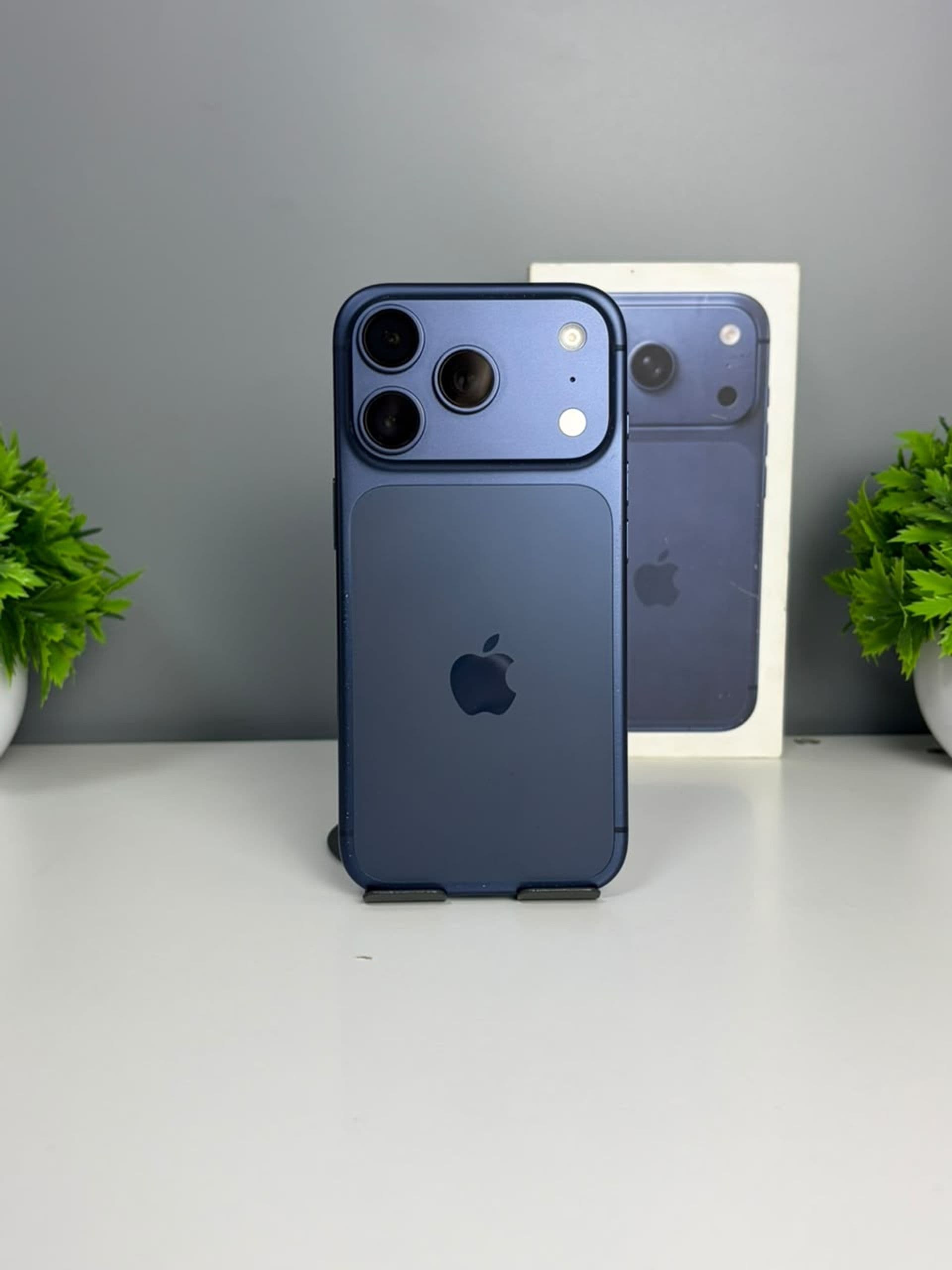 iPhone 17 Pro, 512 ГБ, Көк