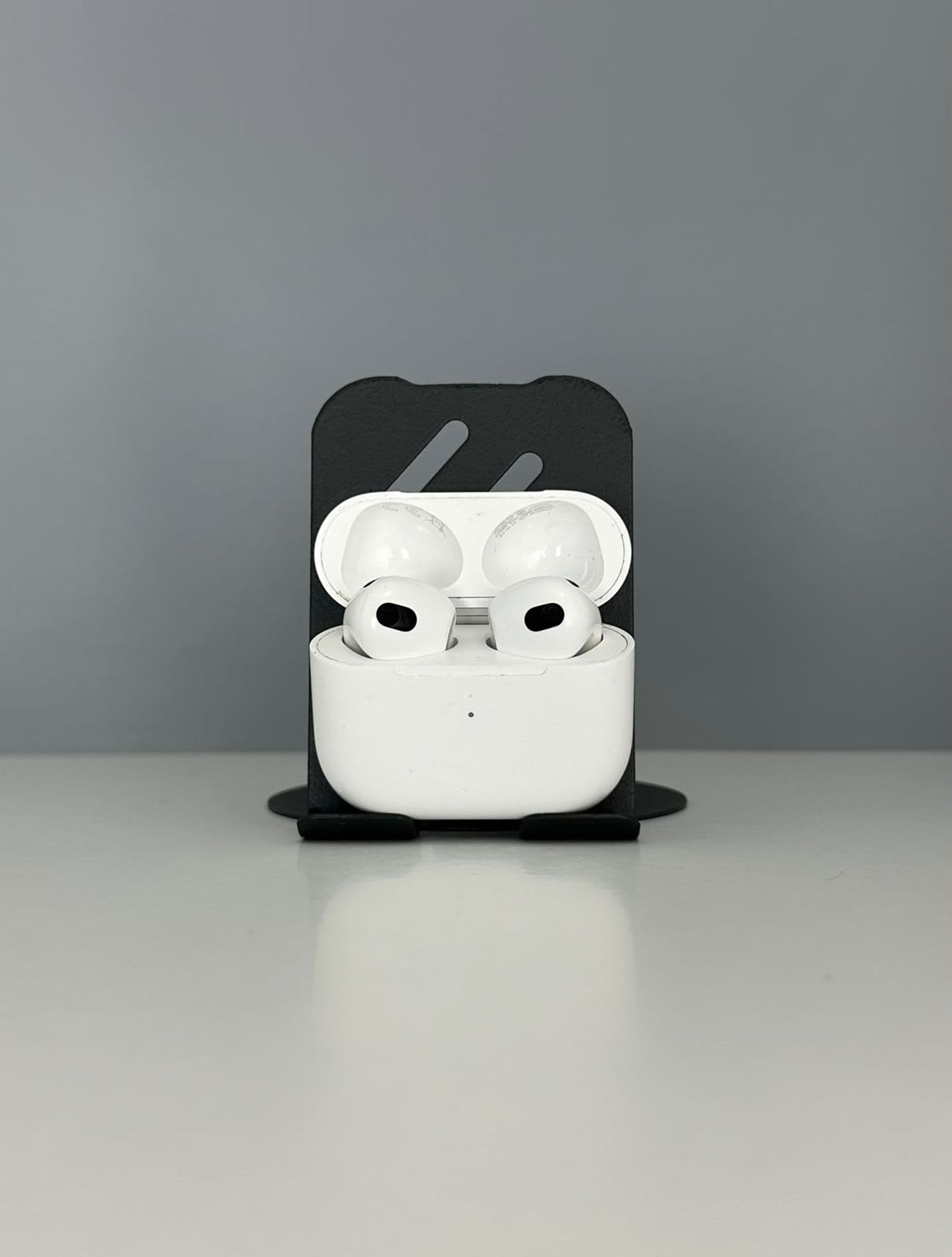 AirPods 3 series