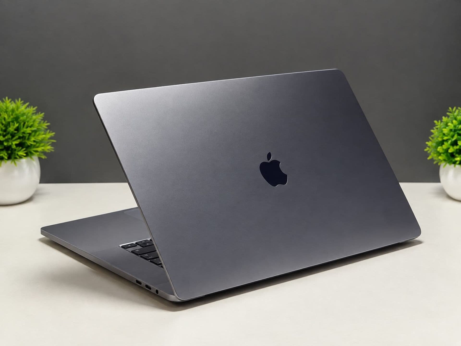 MacBook pro 16 intel i7, 32 ГБ / 500 ГБ, 16″, Серый