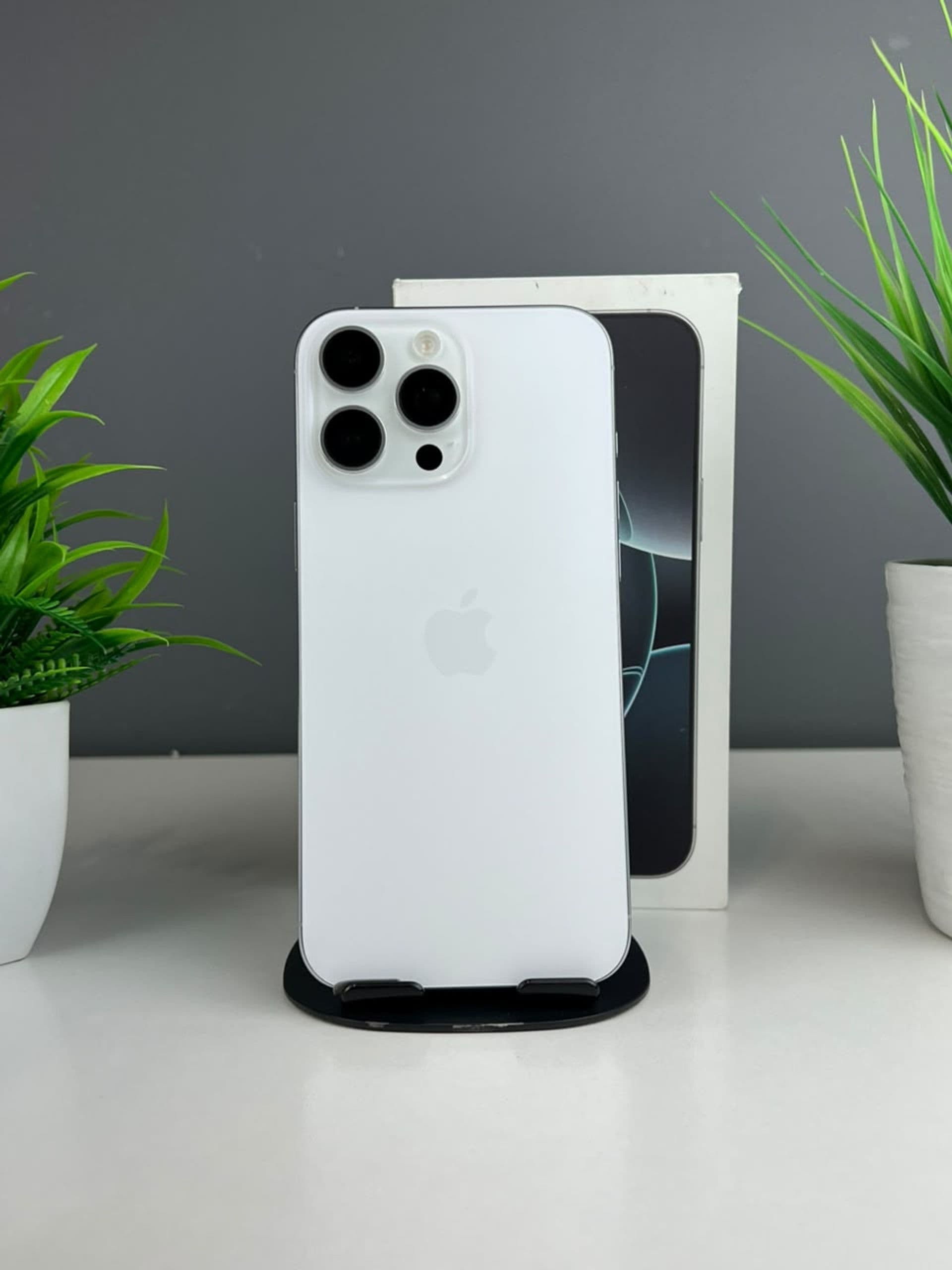 iPhone 16 Pro Max, 512 ГБ, Белый