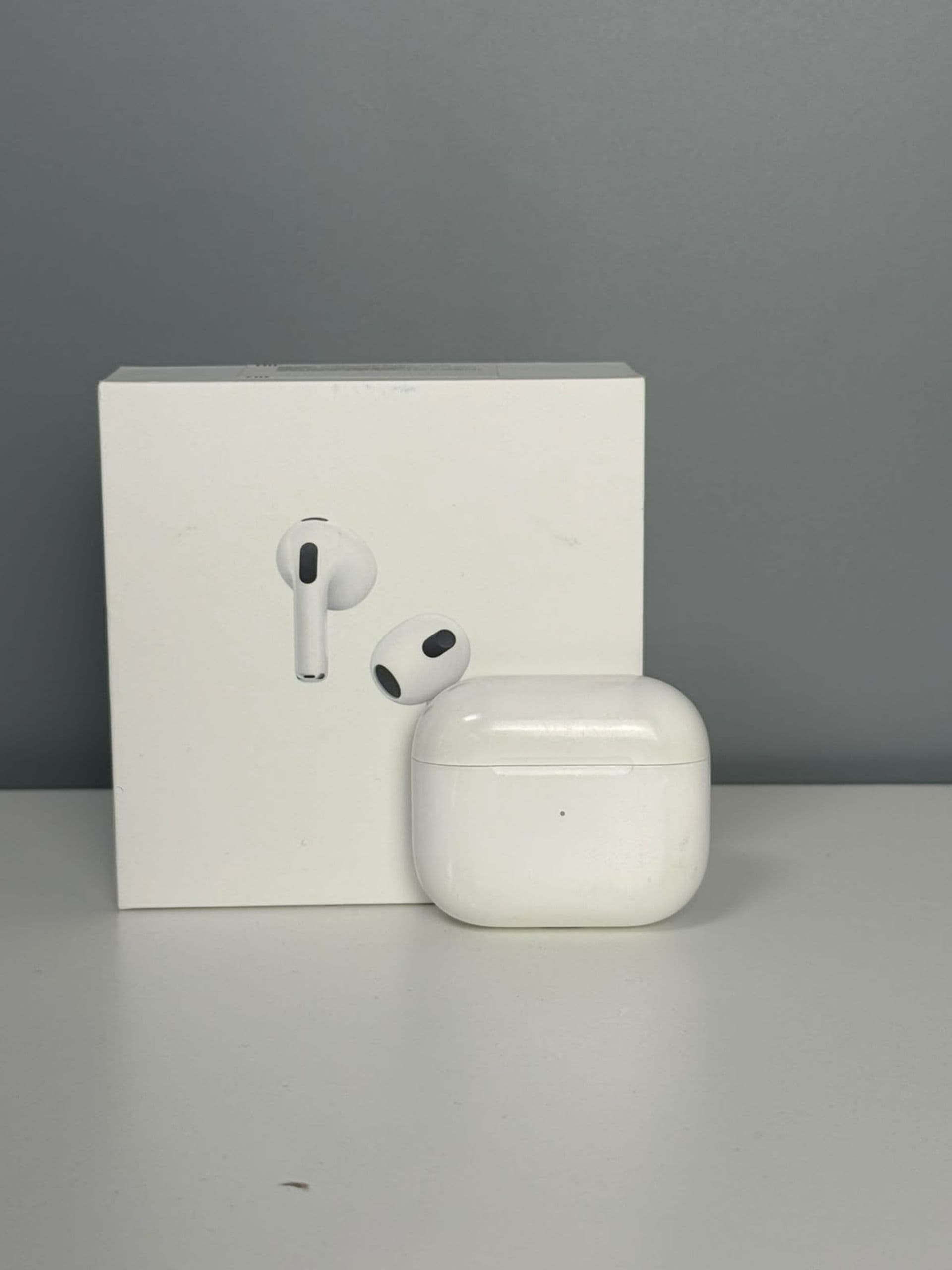 AirPods 3 series — фото 2