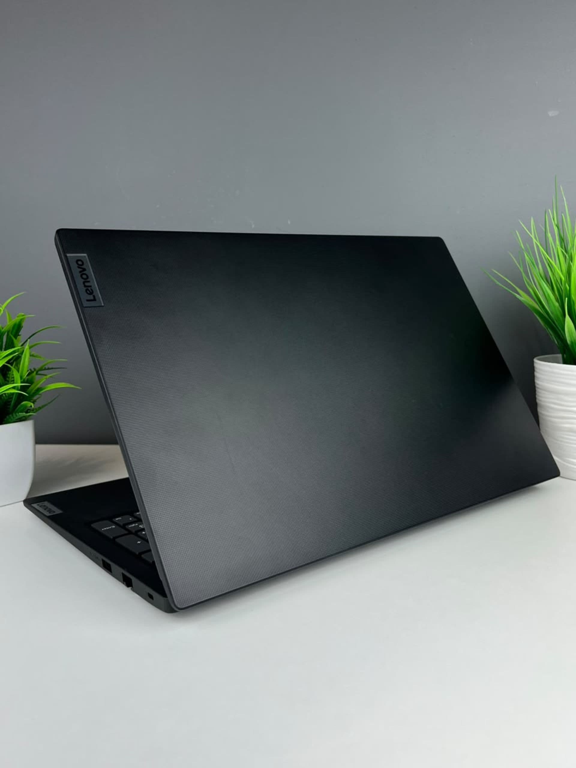 Lenovo Ryzen 5 (5-е поколение) 2023 (6 ядер / 12 потоков), 16 ГБ / 512 ГБ, 15.4″, Қара
