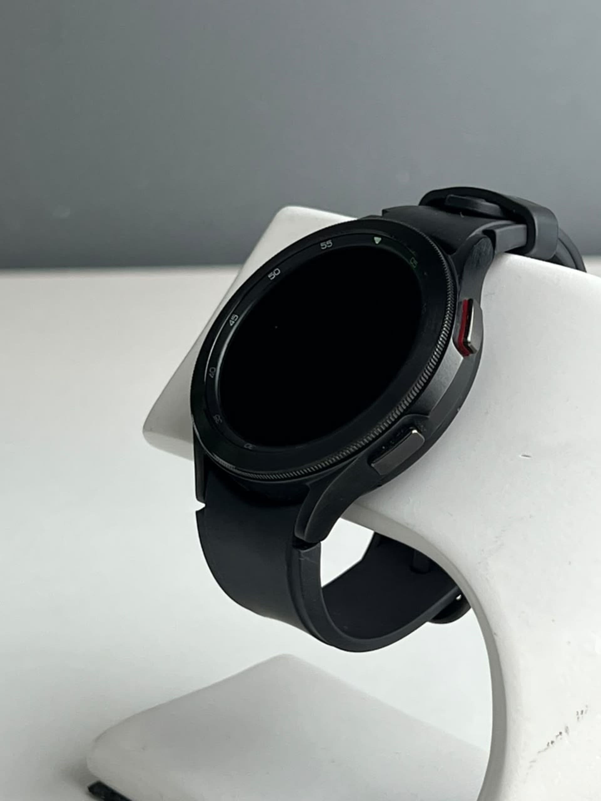 Samsung Series 4 Classic SM-R890 46mm, Чёрный — фото 4