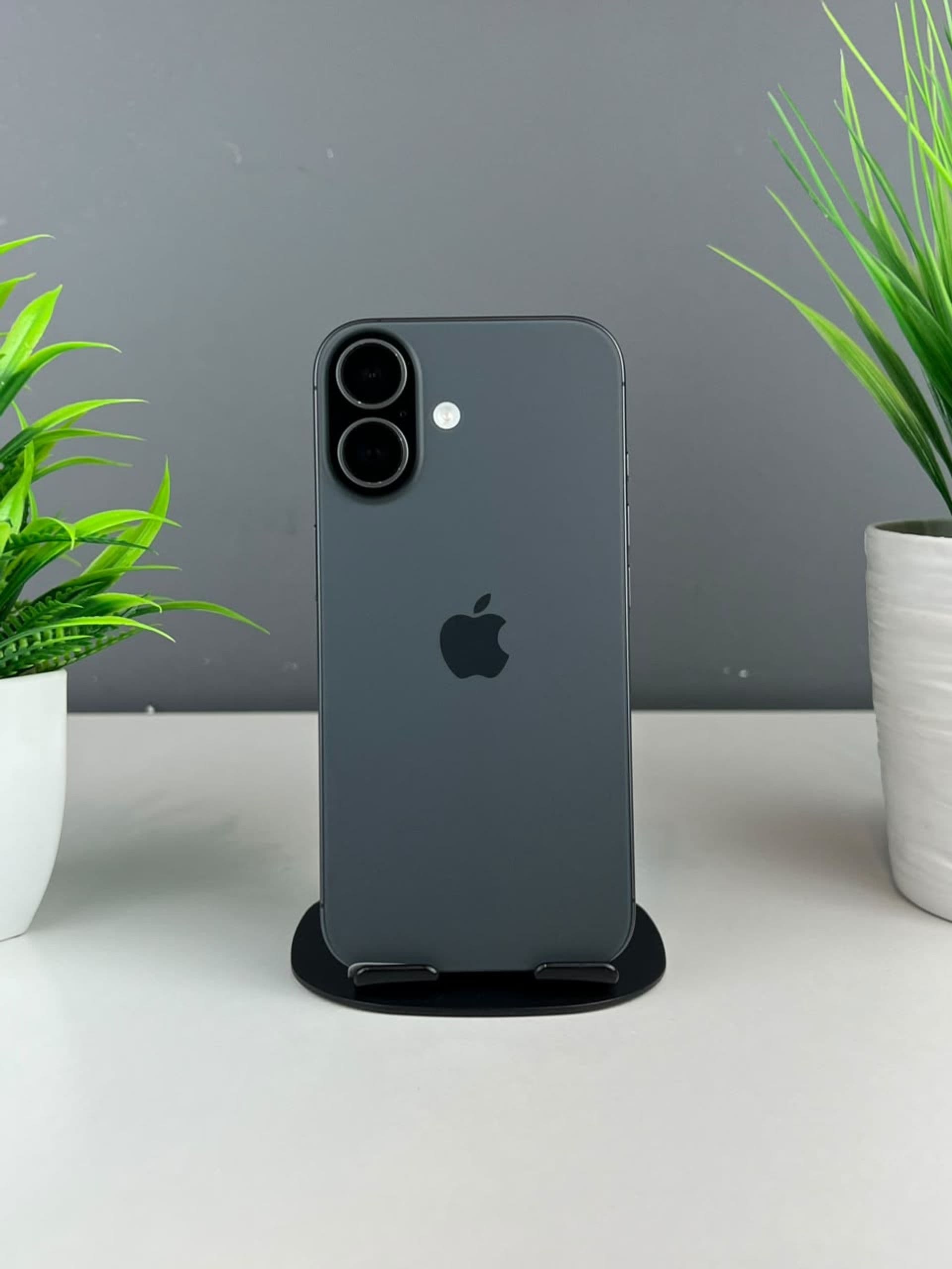 iPhone 17, 256 ГБ, Черный
