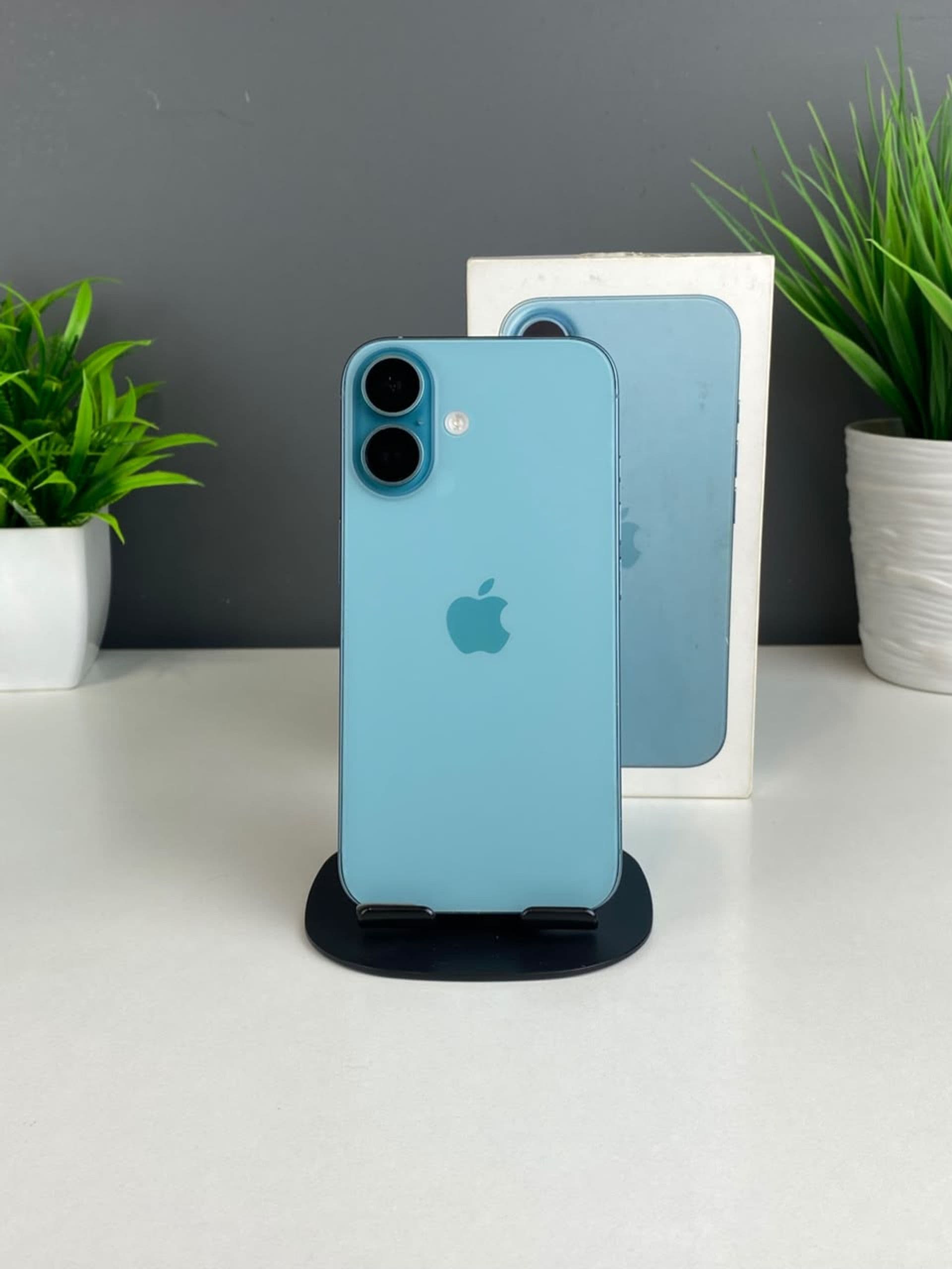 iPhone 16, 128 ГБ, Голубой