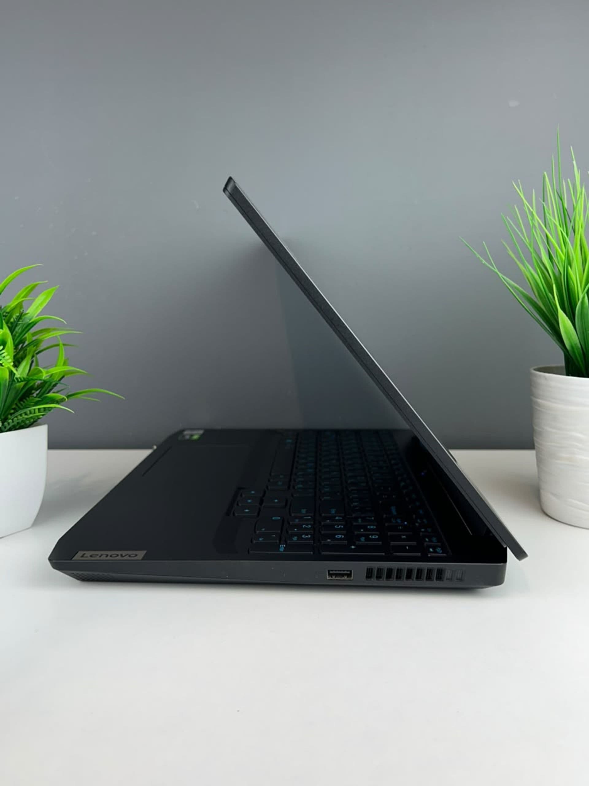 Lenovo Core i7, 12 ГБ / 250 ГБ, 15.4″, Қара — фото 5