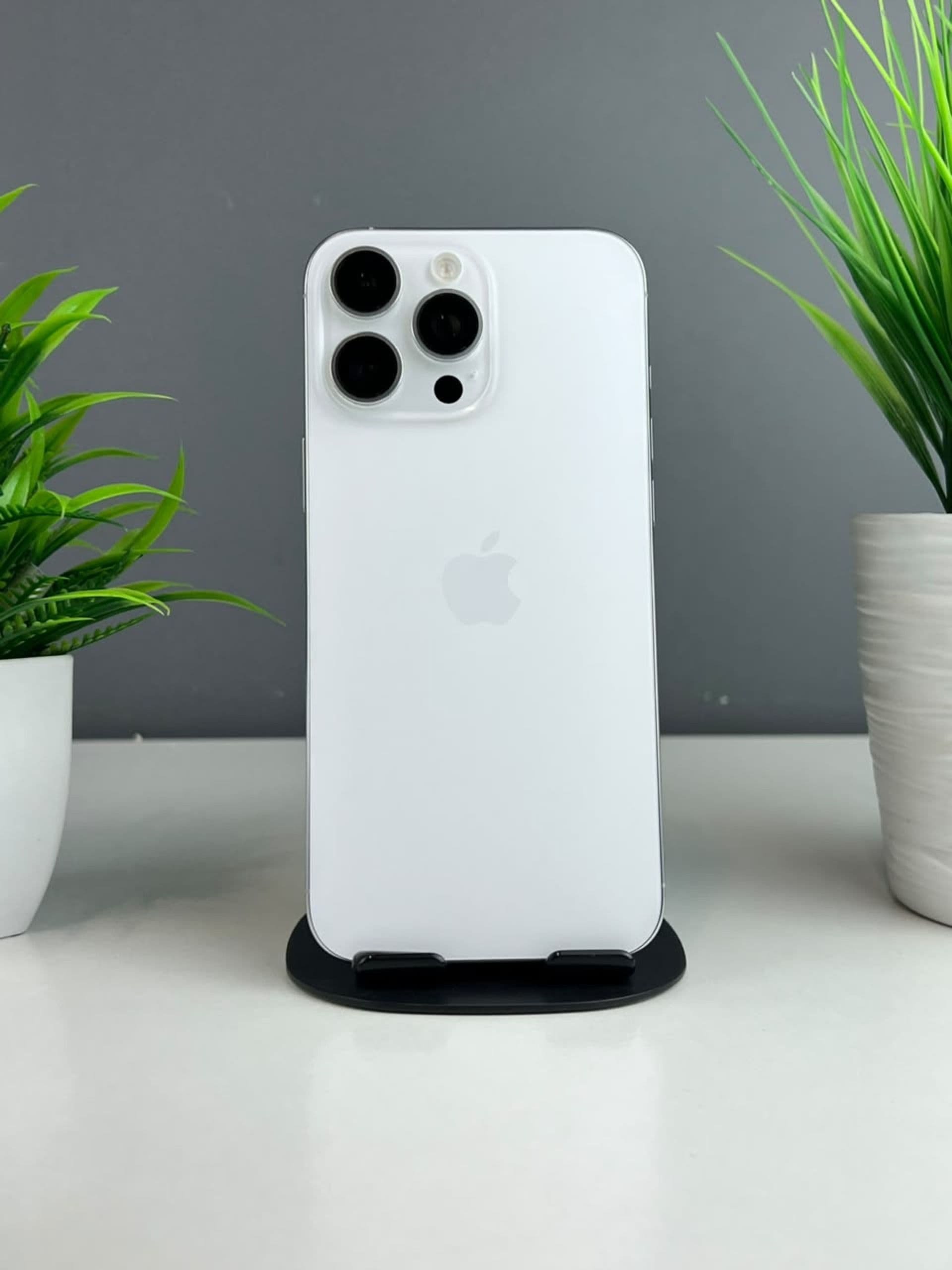 iPhone 16 Pro Max, 512 ГБ, Белый