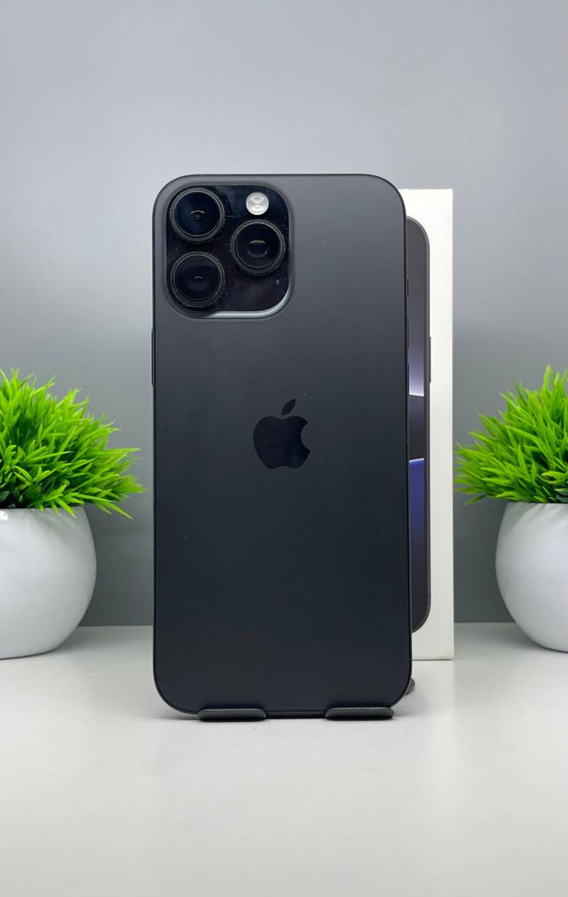 iPhone 16 Pro Max, 256 ГБ, Черный