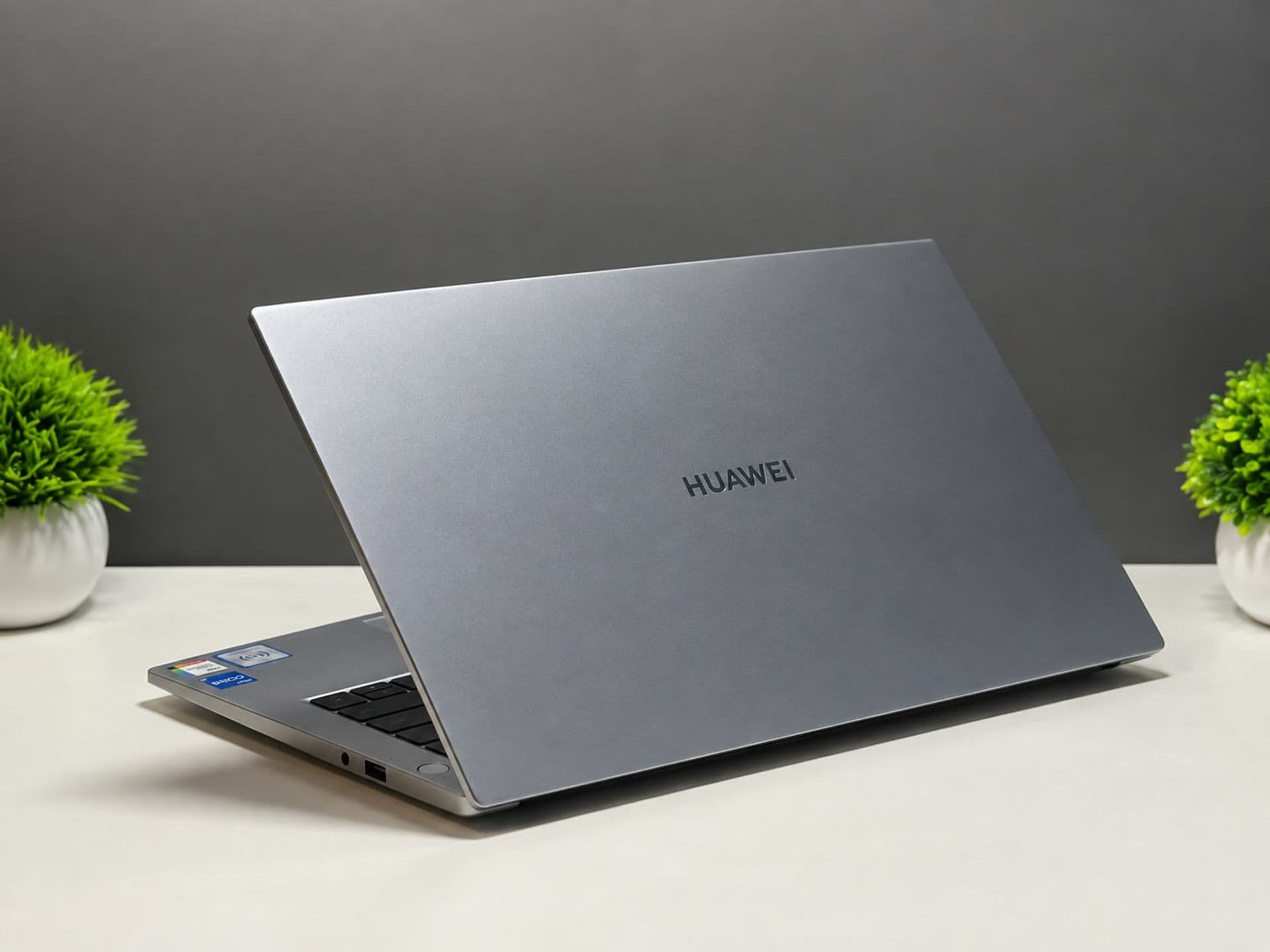 Huawei Core i5, 8 ГБ / 500 ГБ, 15″, Серый