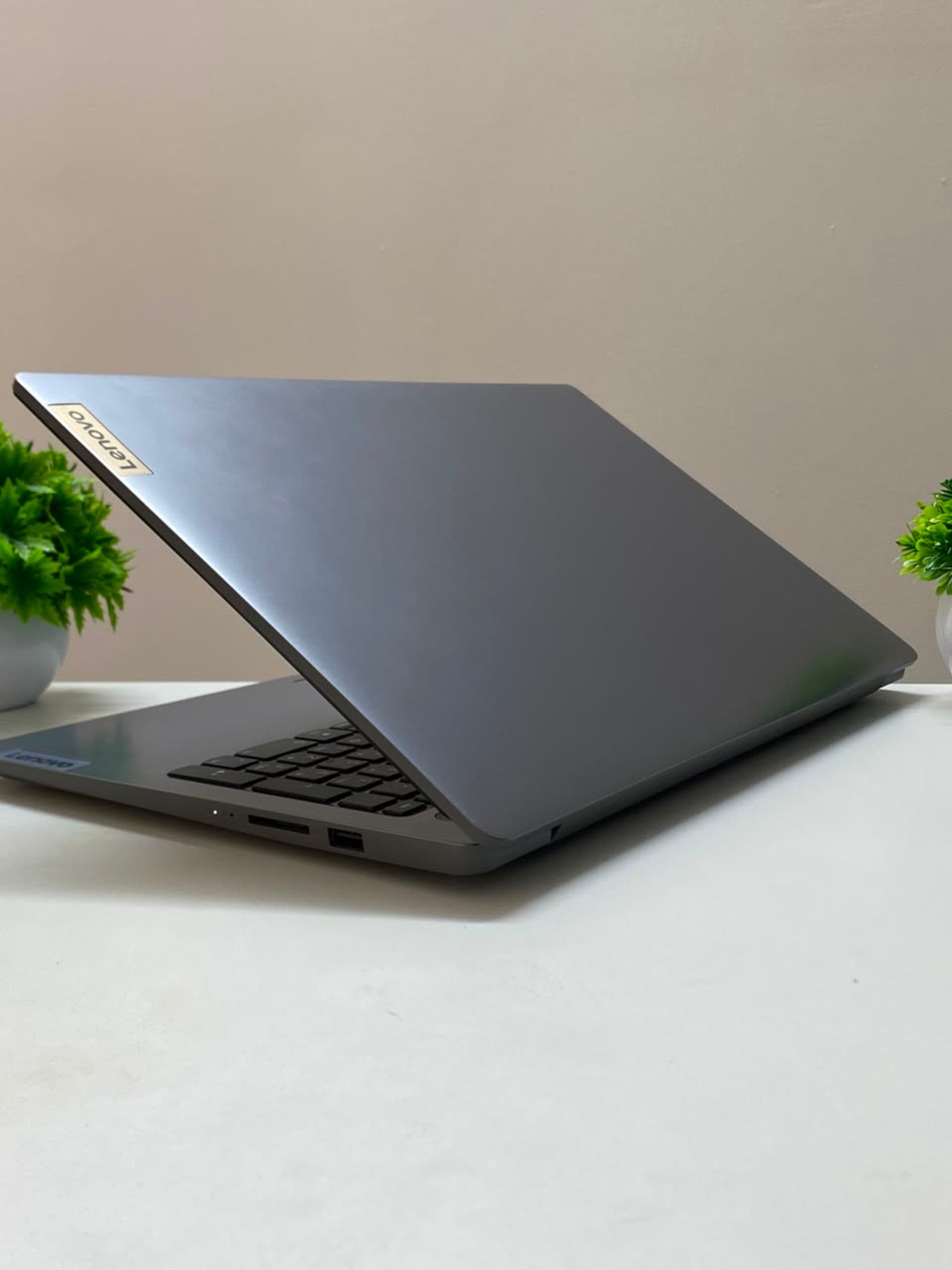 Lenovo Core i3, 8 ГБ / 500 ГБ, 16″, Сұр