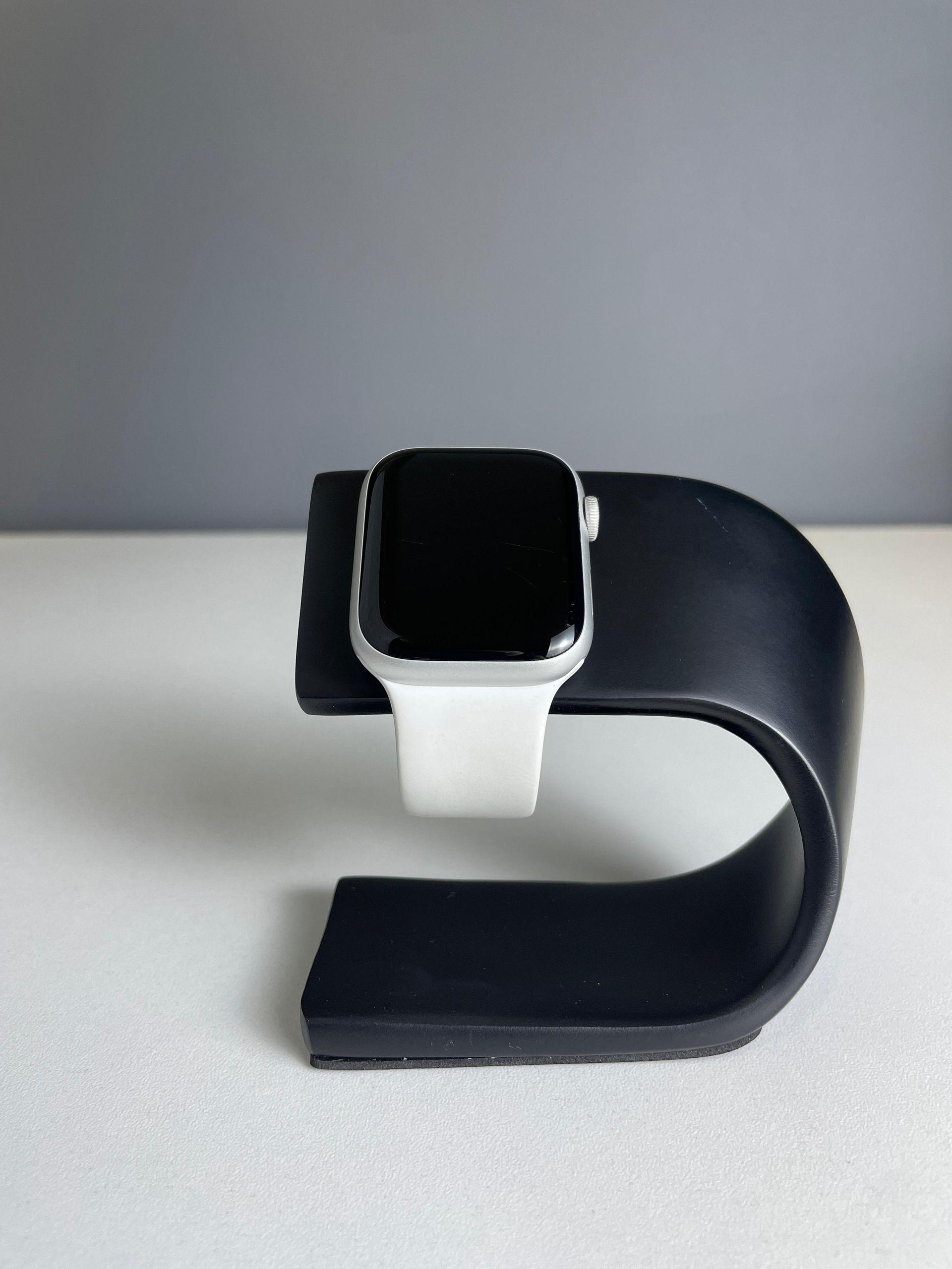 Apple Watch 8 series 45mm